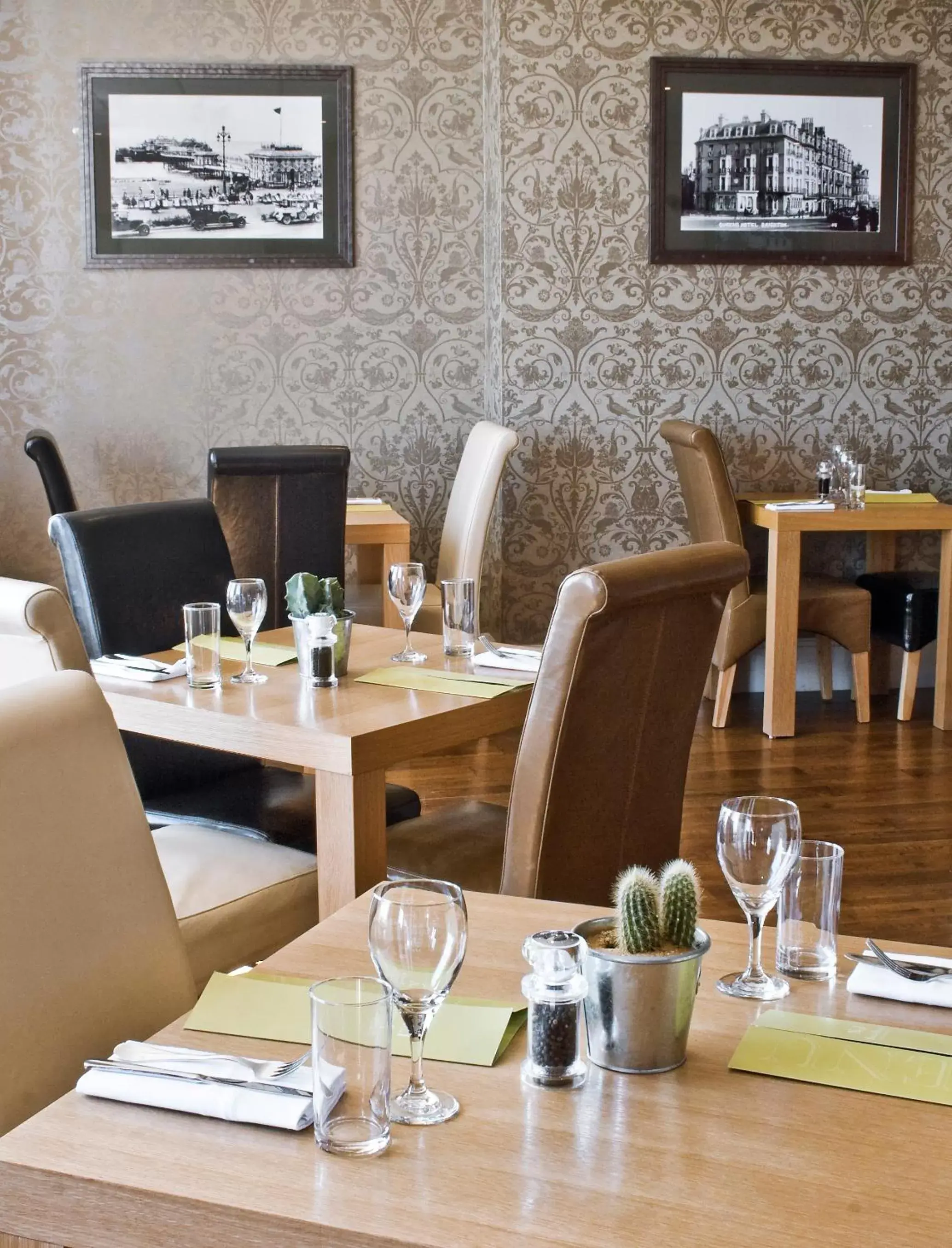 Restaurant/places to eat in Queens Hotel & Spa Restaurant/places to eat in Queens Hotel & Spa