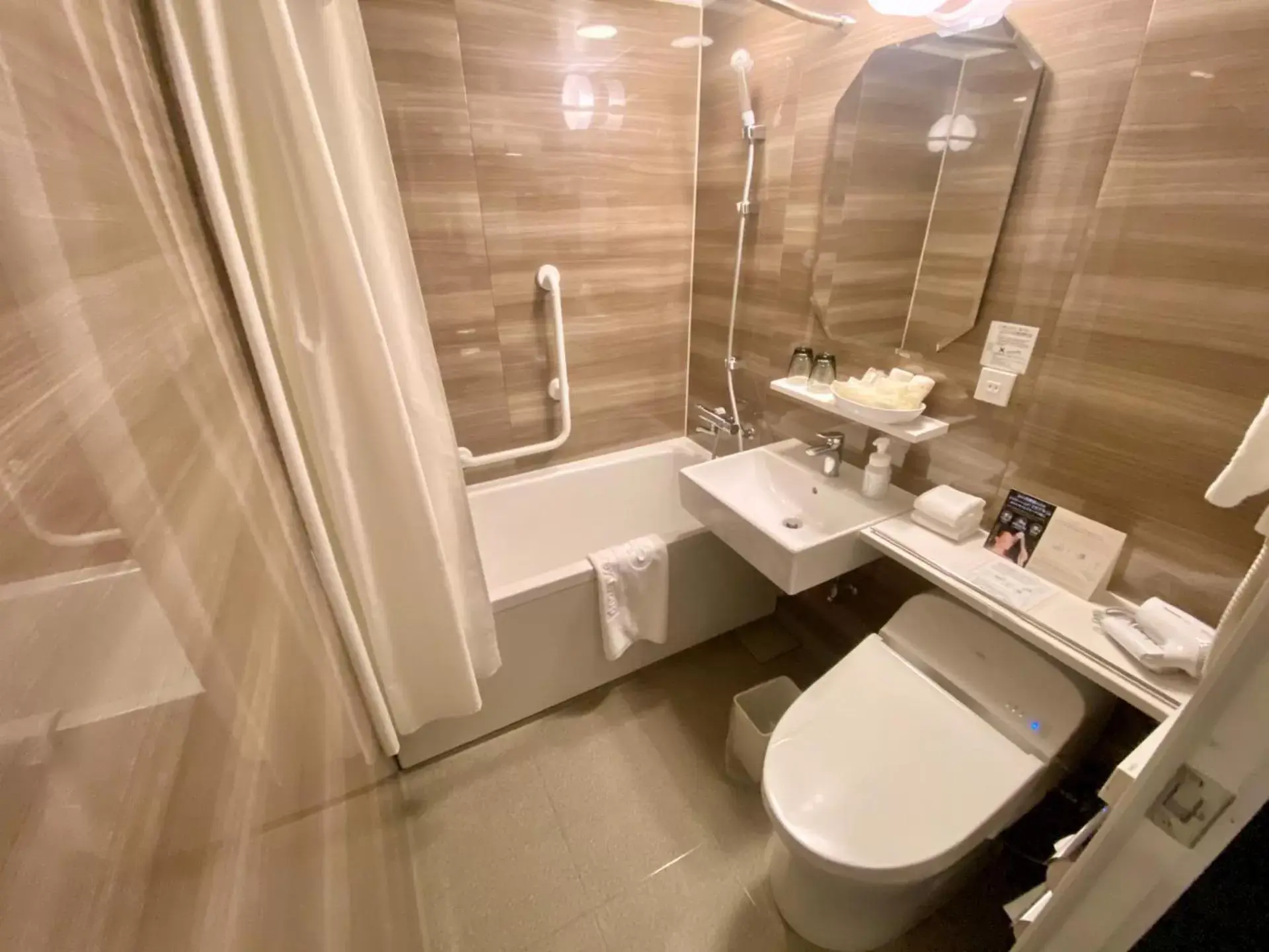 Bathroom in Hotel Monterey Edelhof Sapporo