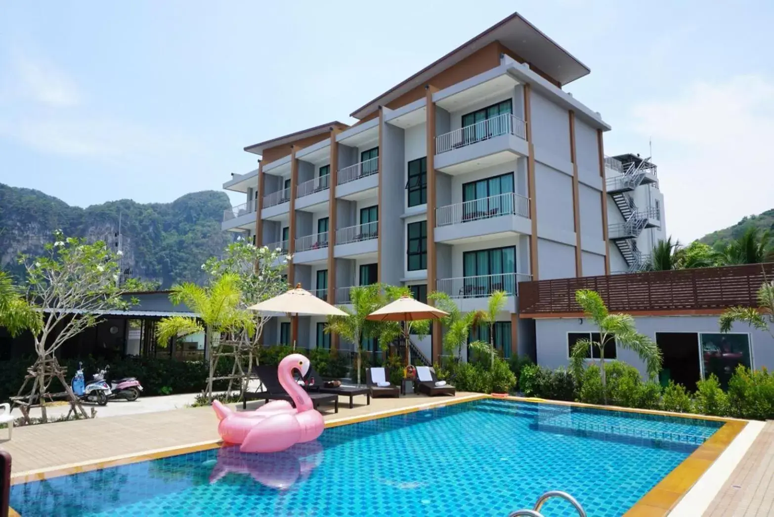 Property building in Aonang Sea Valley Resort Property building in Aonang Sea Valley Resort