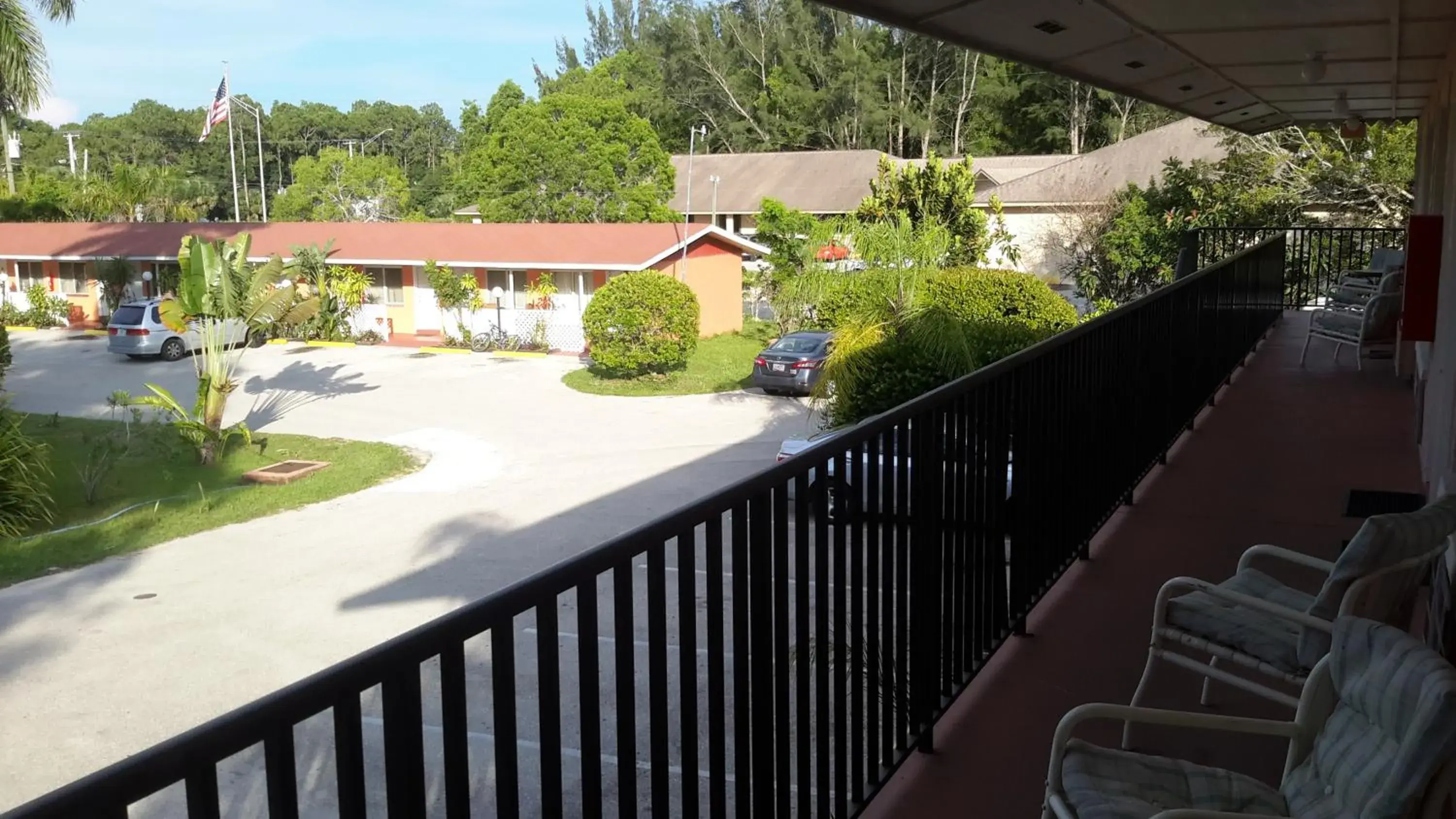 Day, Balcony/Terrace in Conty's Motel