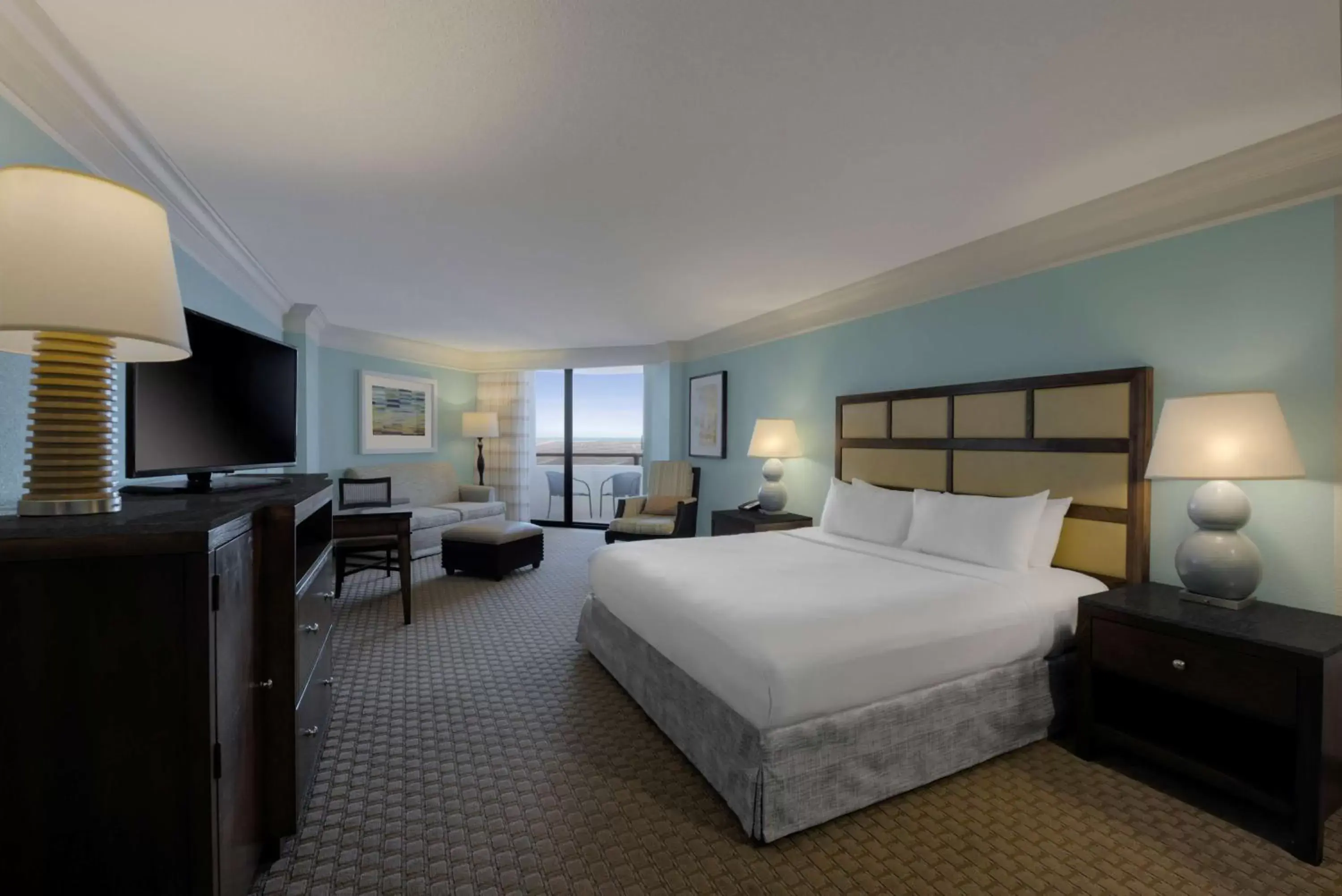Bedroom, Bed in Hilton Sandestin Beach Golf Resort & Spa