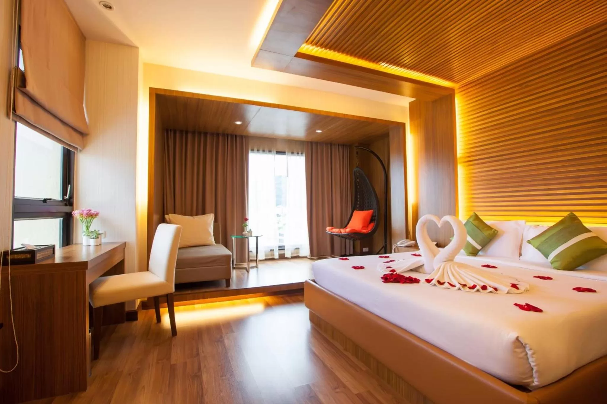 Bed in Chiangmai Grandview Hotel & Convention Center