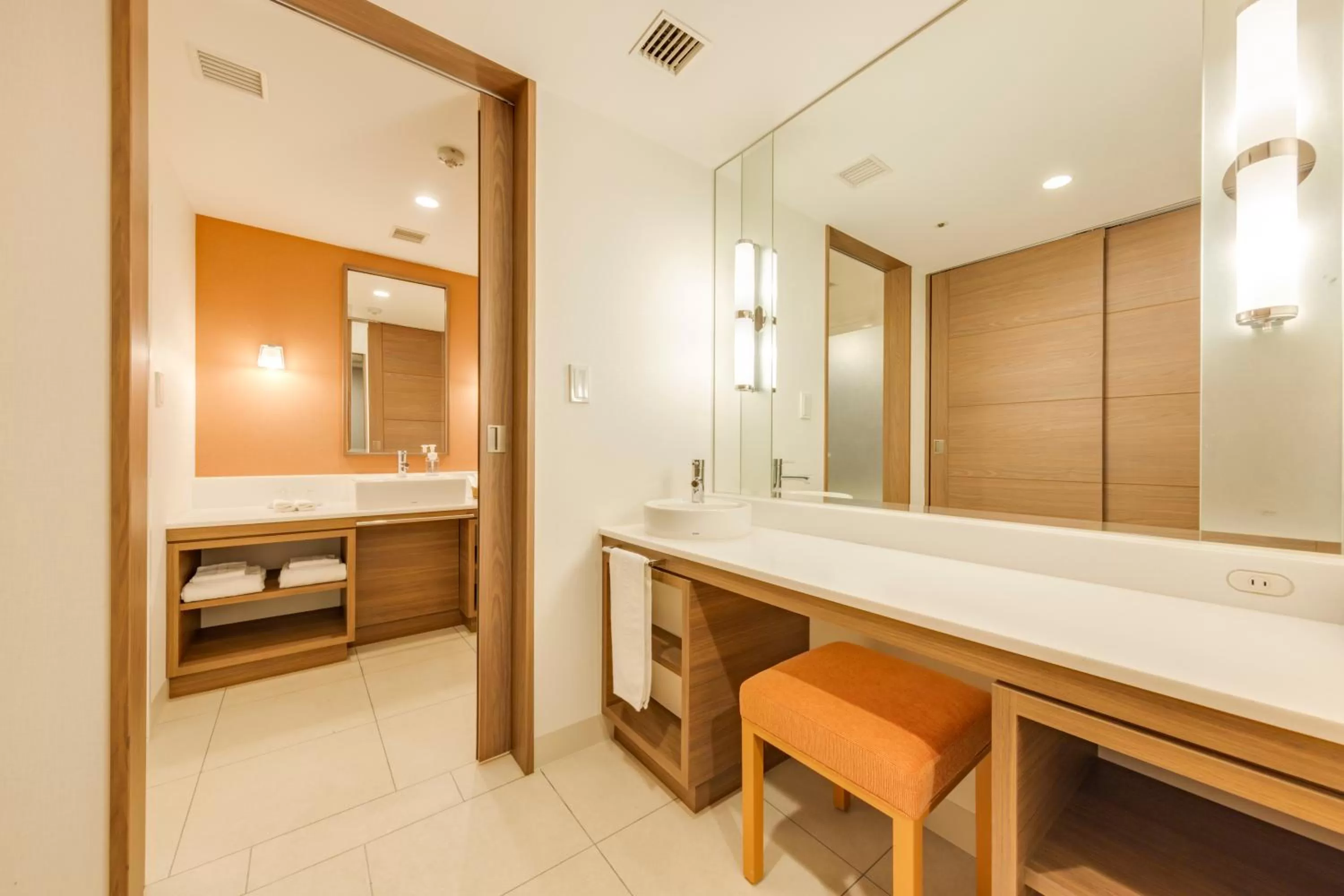 Miyako City Kintetsu Kyoto Station