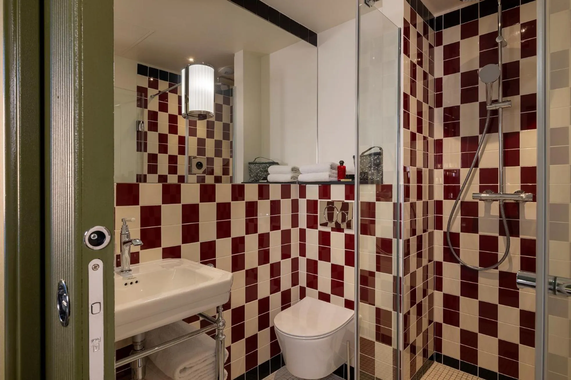 Bathroom in Hôtel du Home Moderne