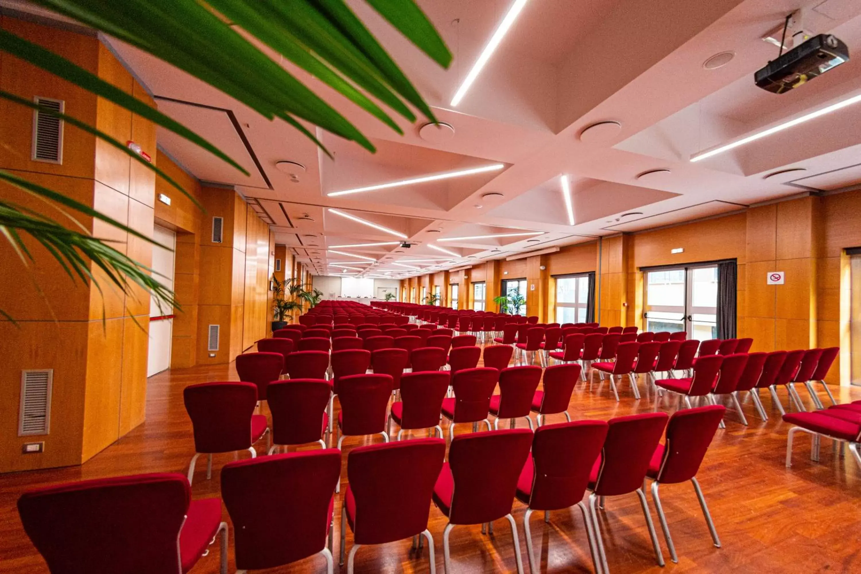 Business facilities in Hotel Excelsior Bari