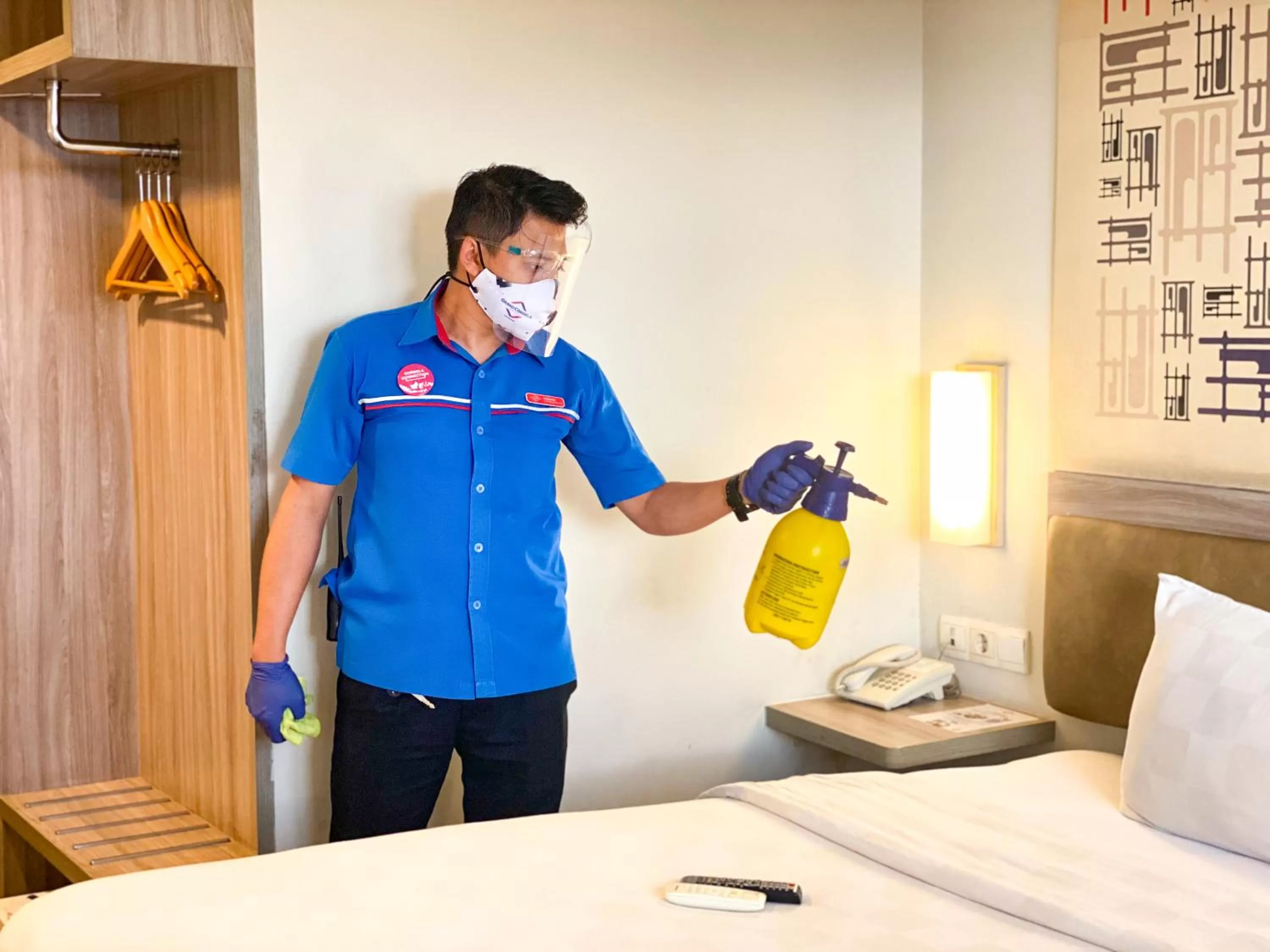 Property building, Bed in Grand Cordela Hotel Bandung