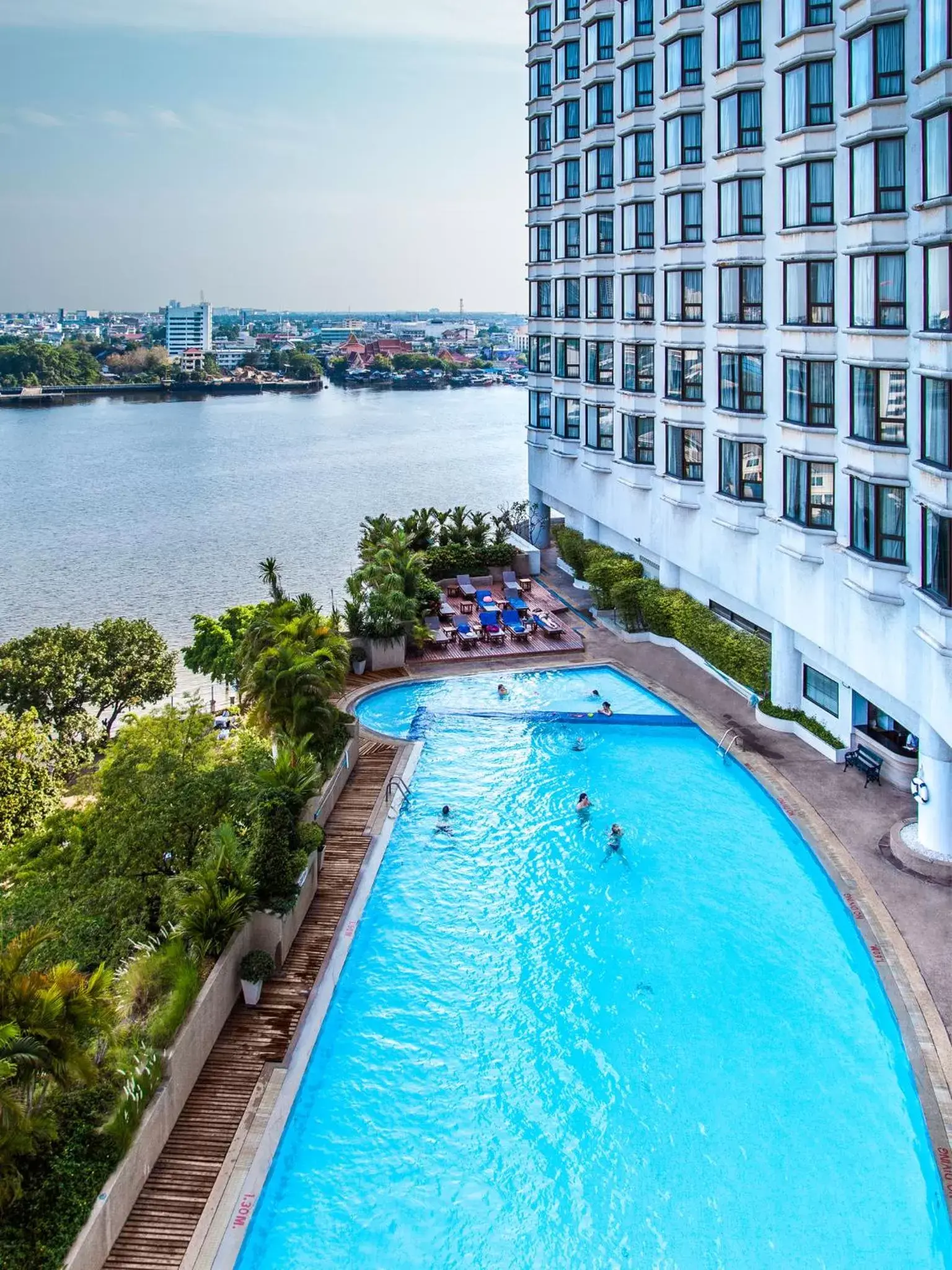 Swimming pool, Pool View in Montien Riverside Hotel Bangkok