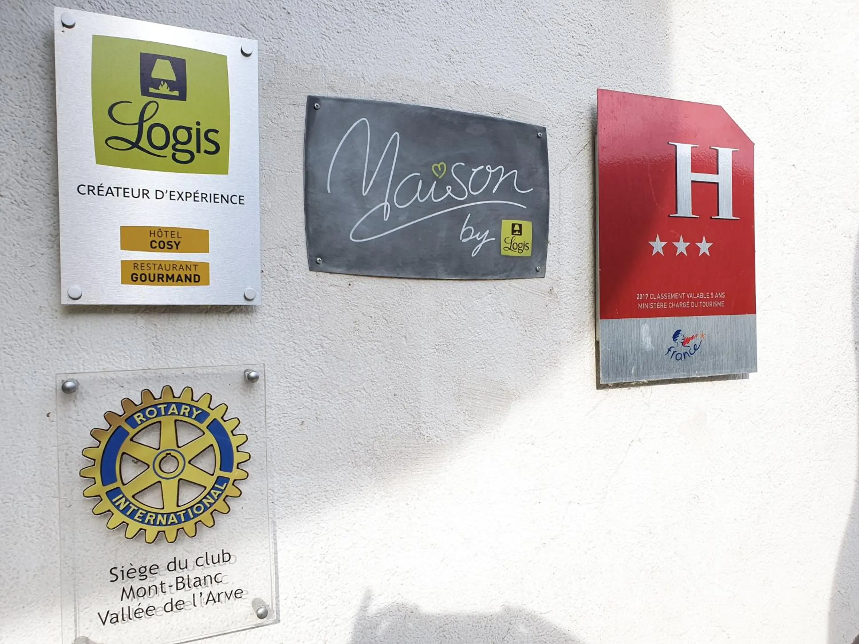 Logo/Certificate/Sign, Logo/Certificate/Sign/Award in Le Relais Du Mont Blanc