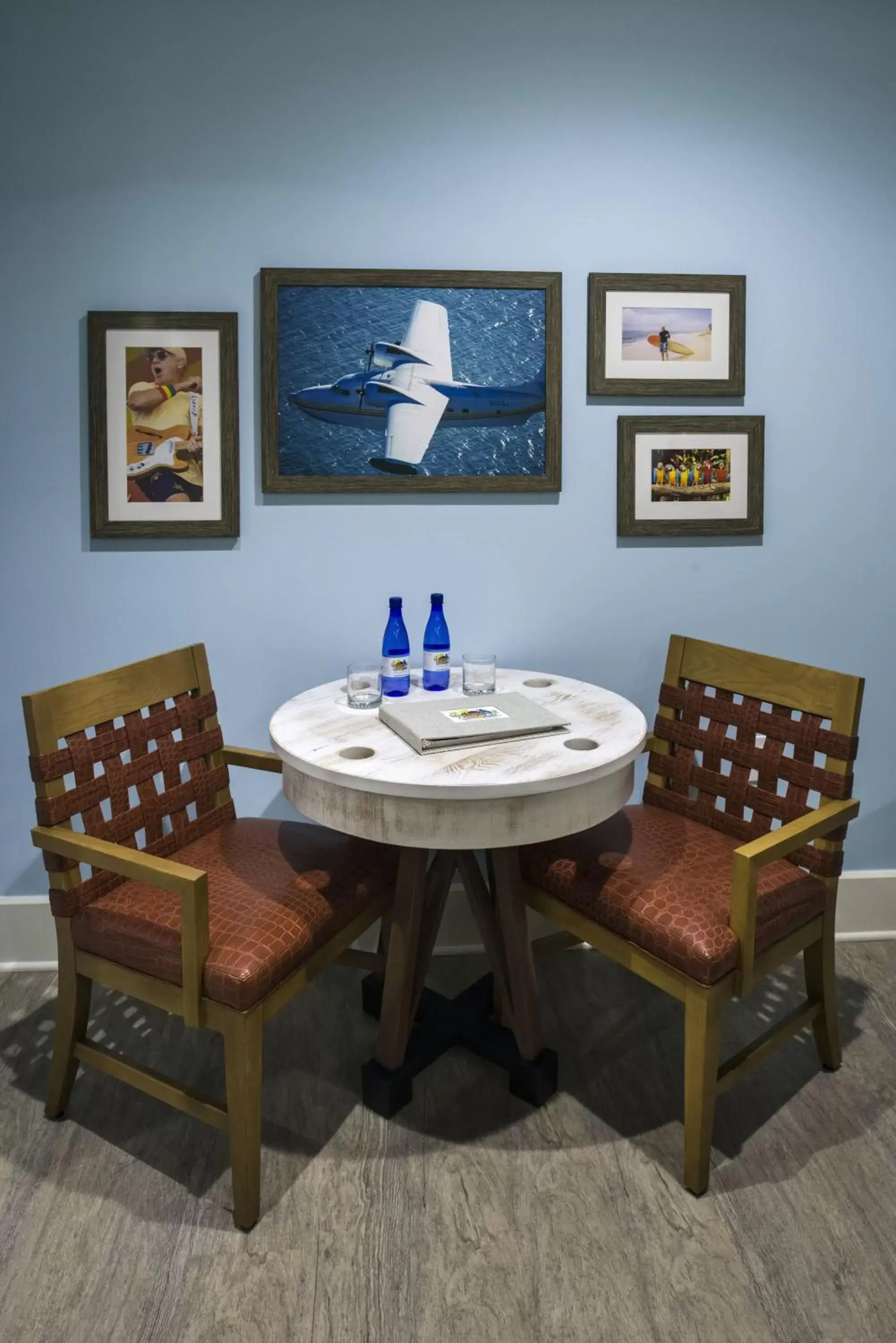 Living room, Seating Area in Margaritaville Island Hotel