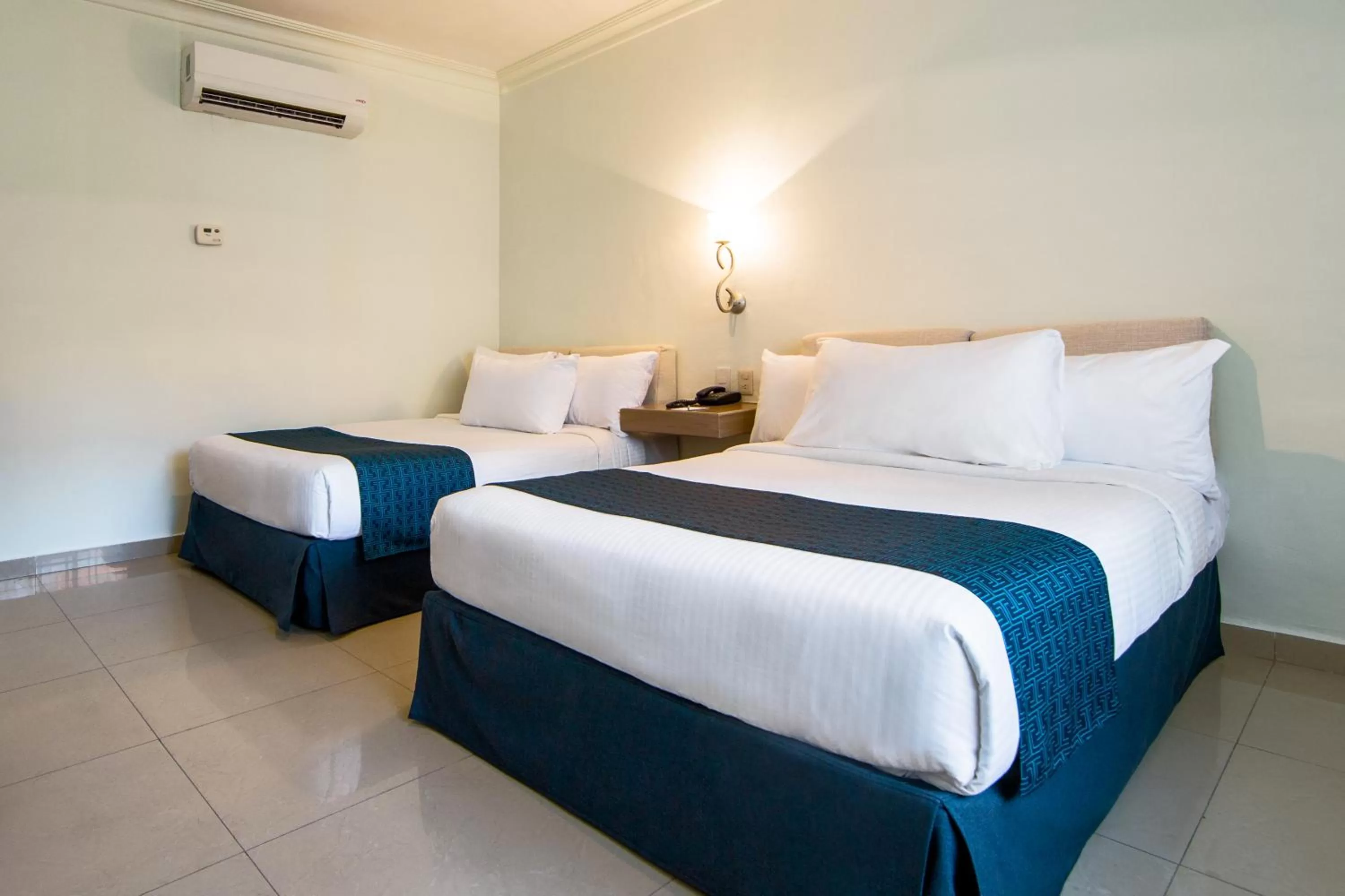 Bedroom, Bed in InHouse Hotel Culiacán