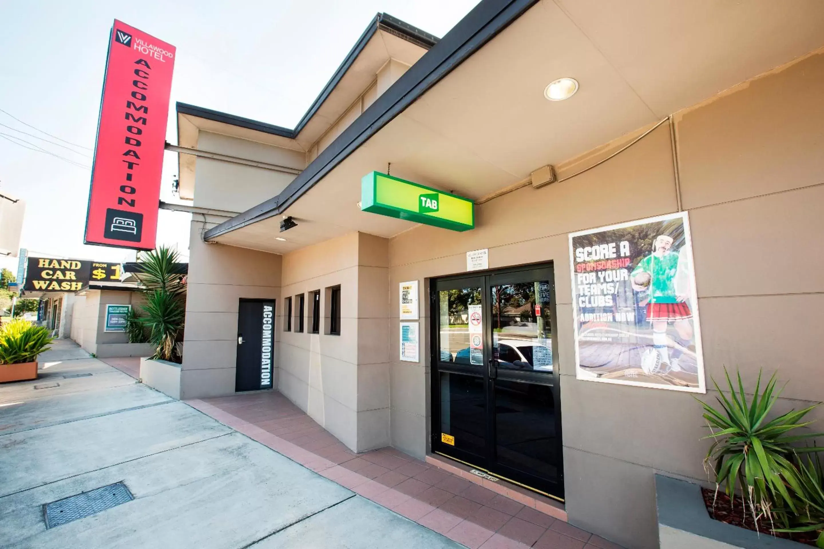 Facade/entrance in Villawood Hotel