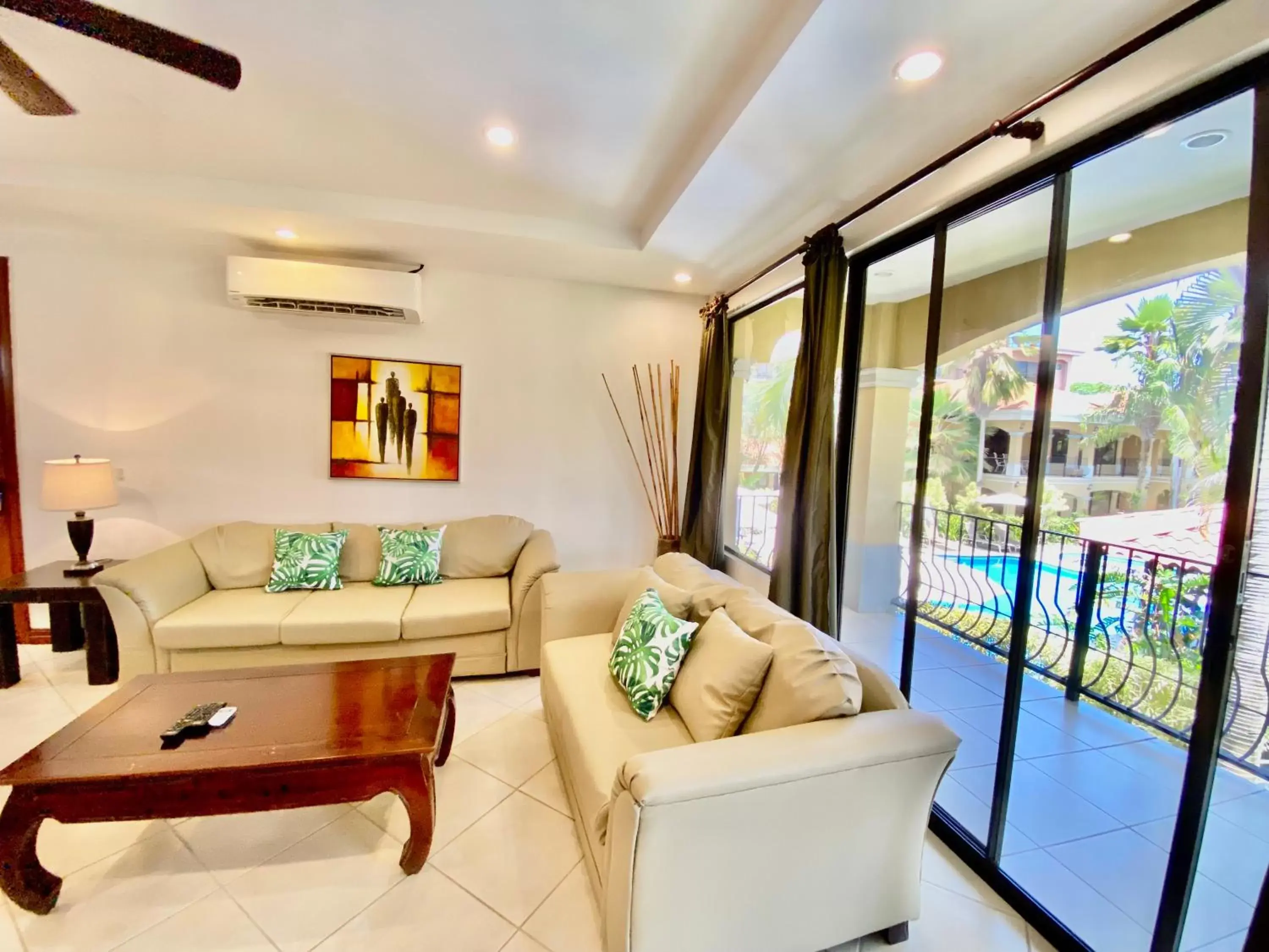 Living room, Seating Area in Monte Carlo Luxury Condominiums