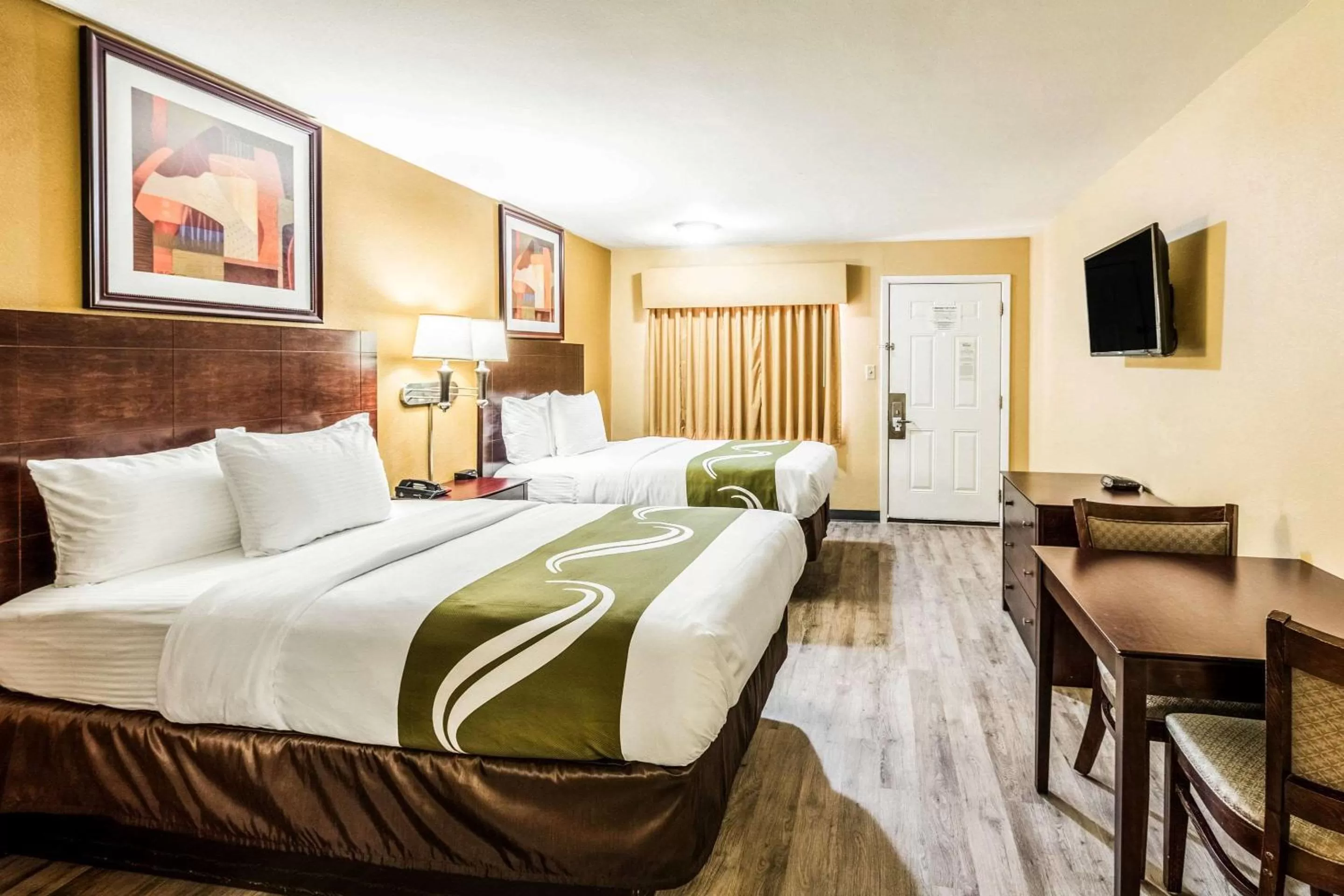 Photo of the whole room, Bed in Quality Inn Corsicana