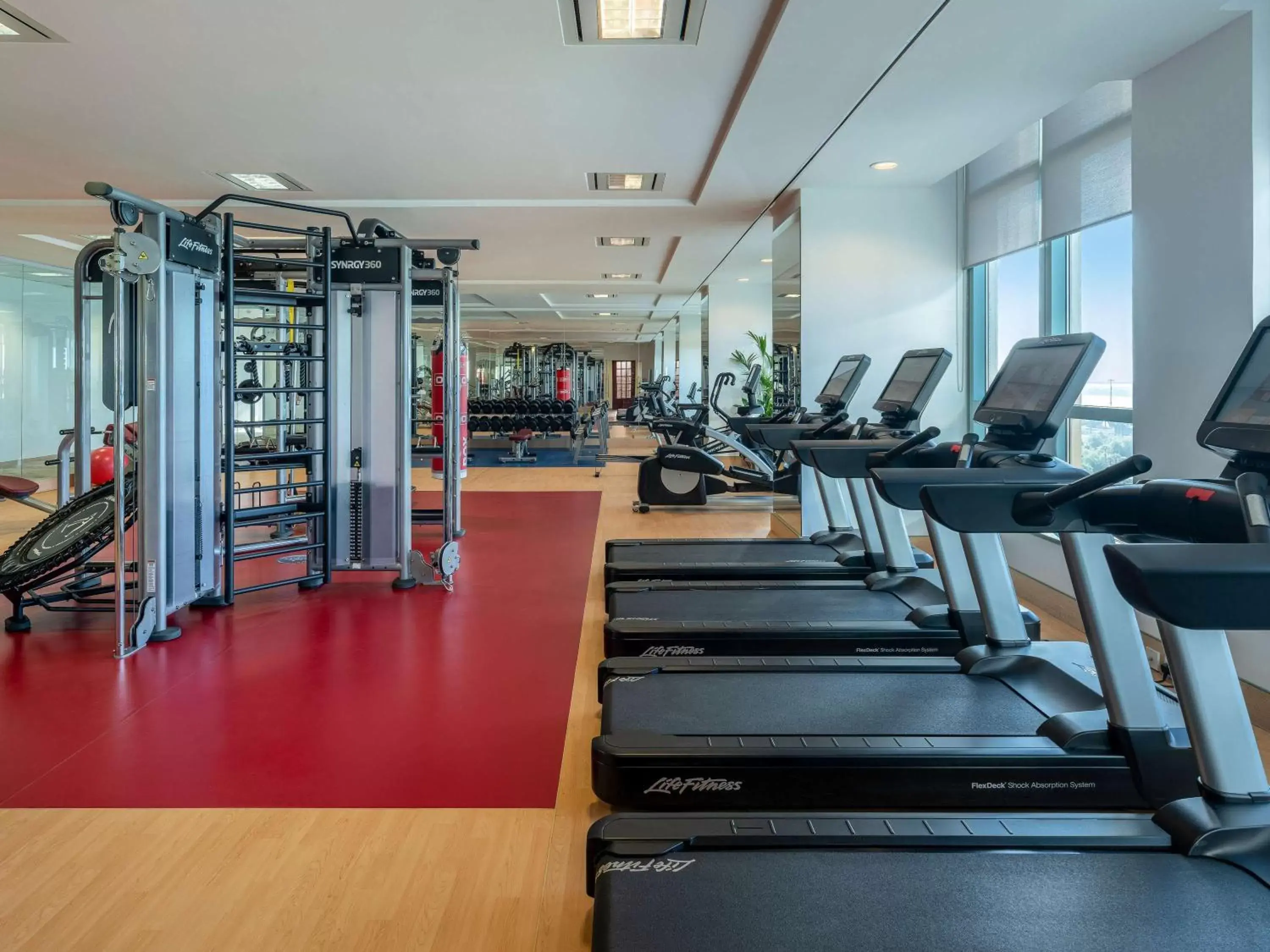 Property building, Fitness Center/Facilities in Sofitel Abu Dhabi Corniche