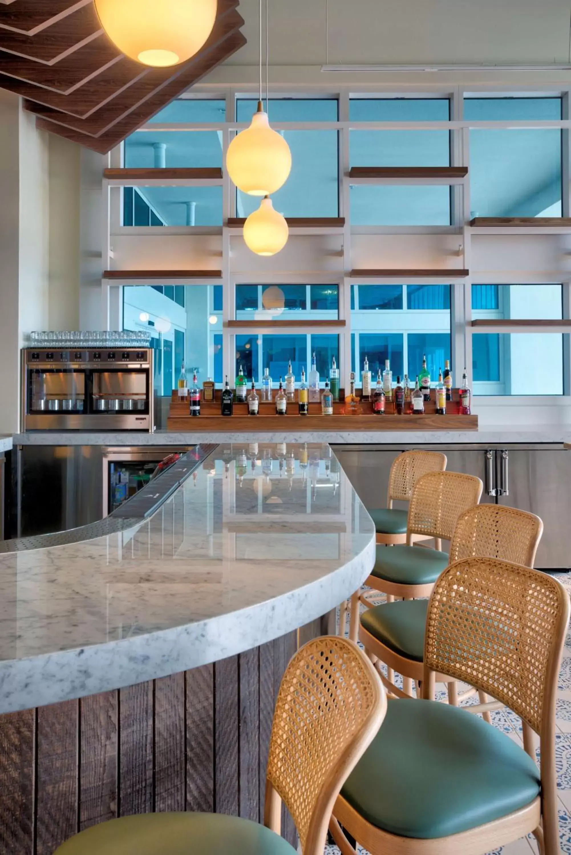 Dining area, Kitchen/Kitchenette in Hotel Maren Fort Lauderdale Beach, Curio Collection By Hilton