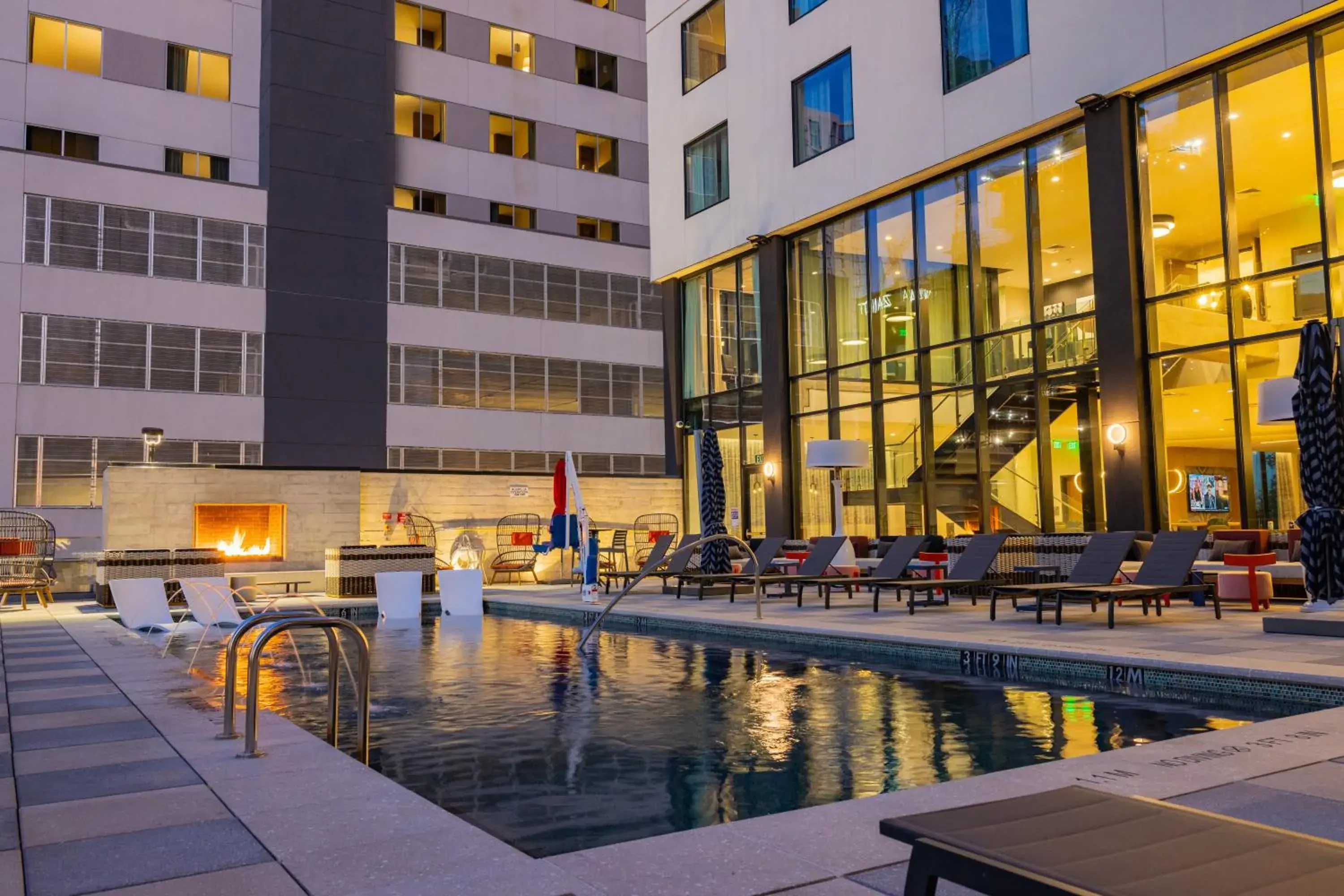 Swimming Pool in Cambria Hotel Austin Downtown