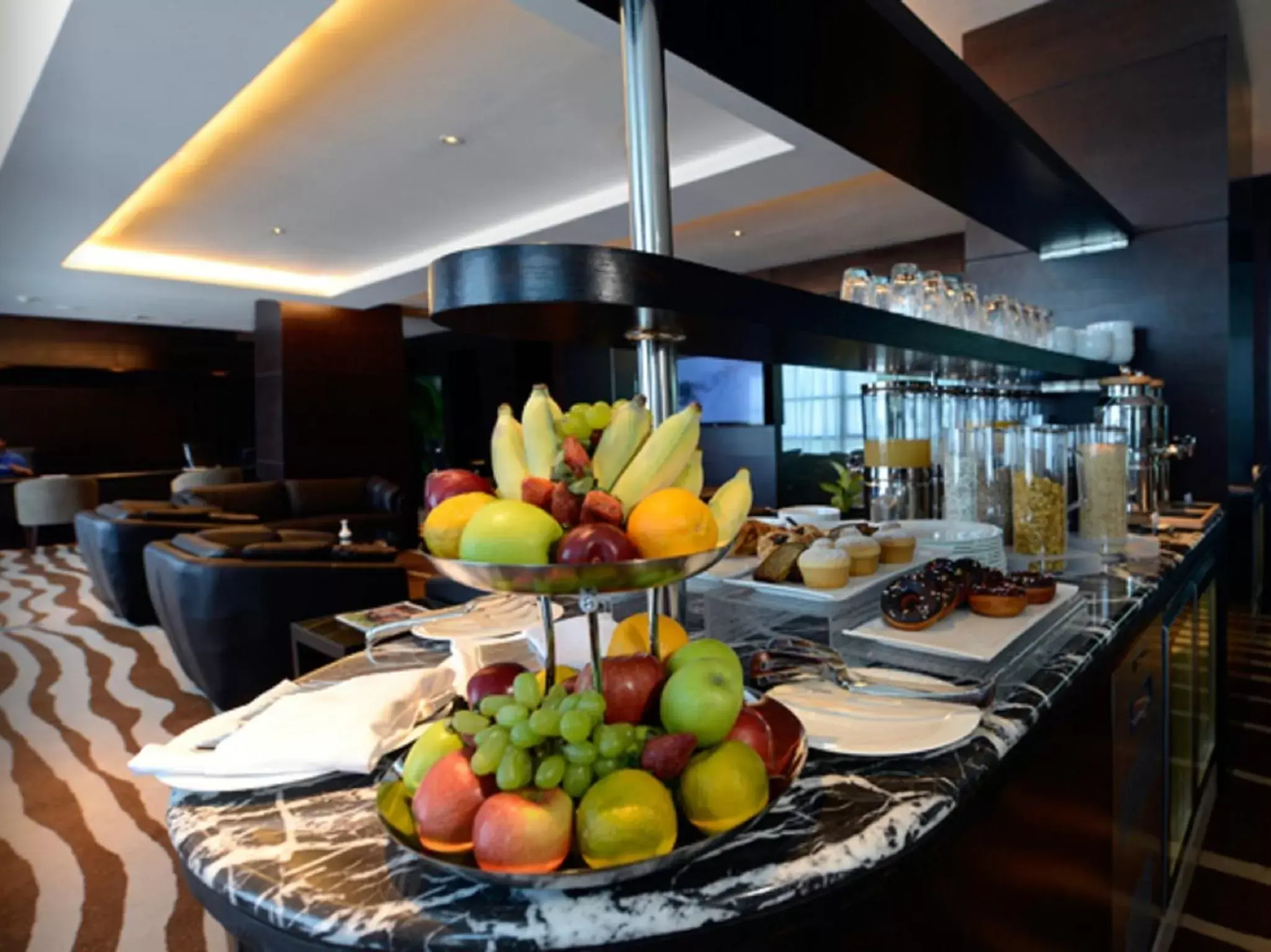 On-site shops, Food in Radisson Blu Chattogram Bay View