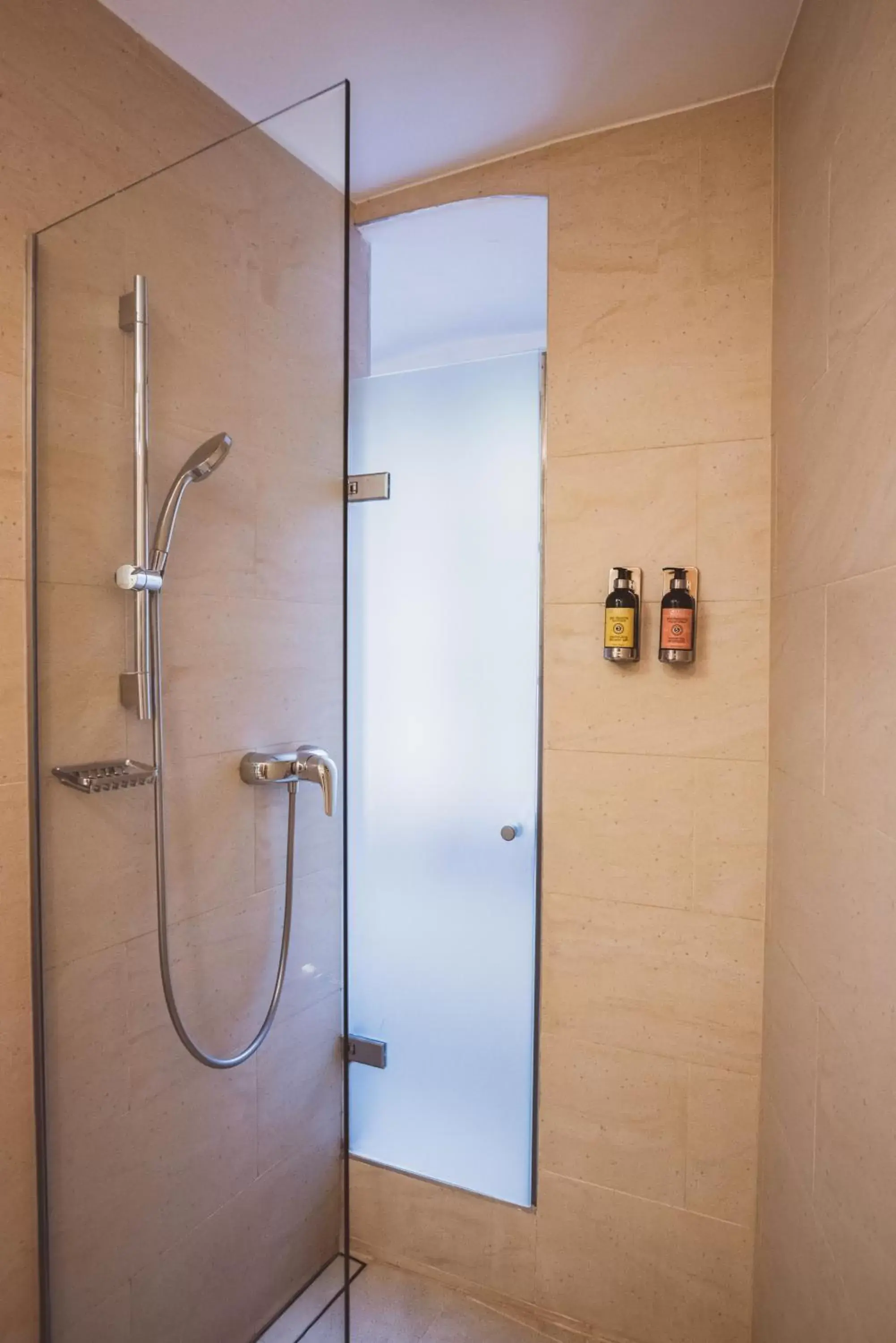 Bathroom in Heritage Hotel Hallstatt