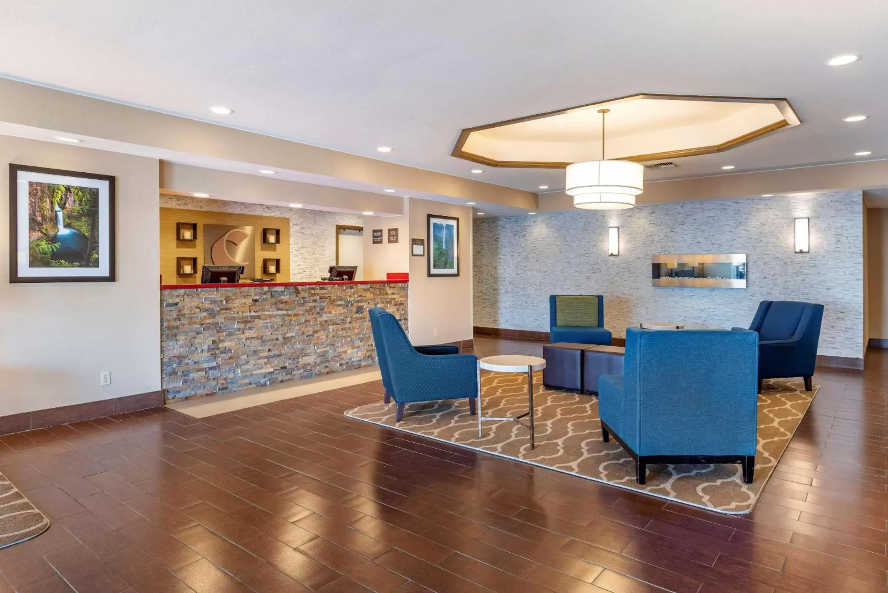 Lobby or reception, Lobby/Reception in Comfort Inn & Suites Klamath Falls