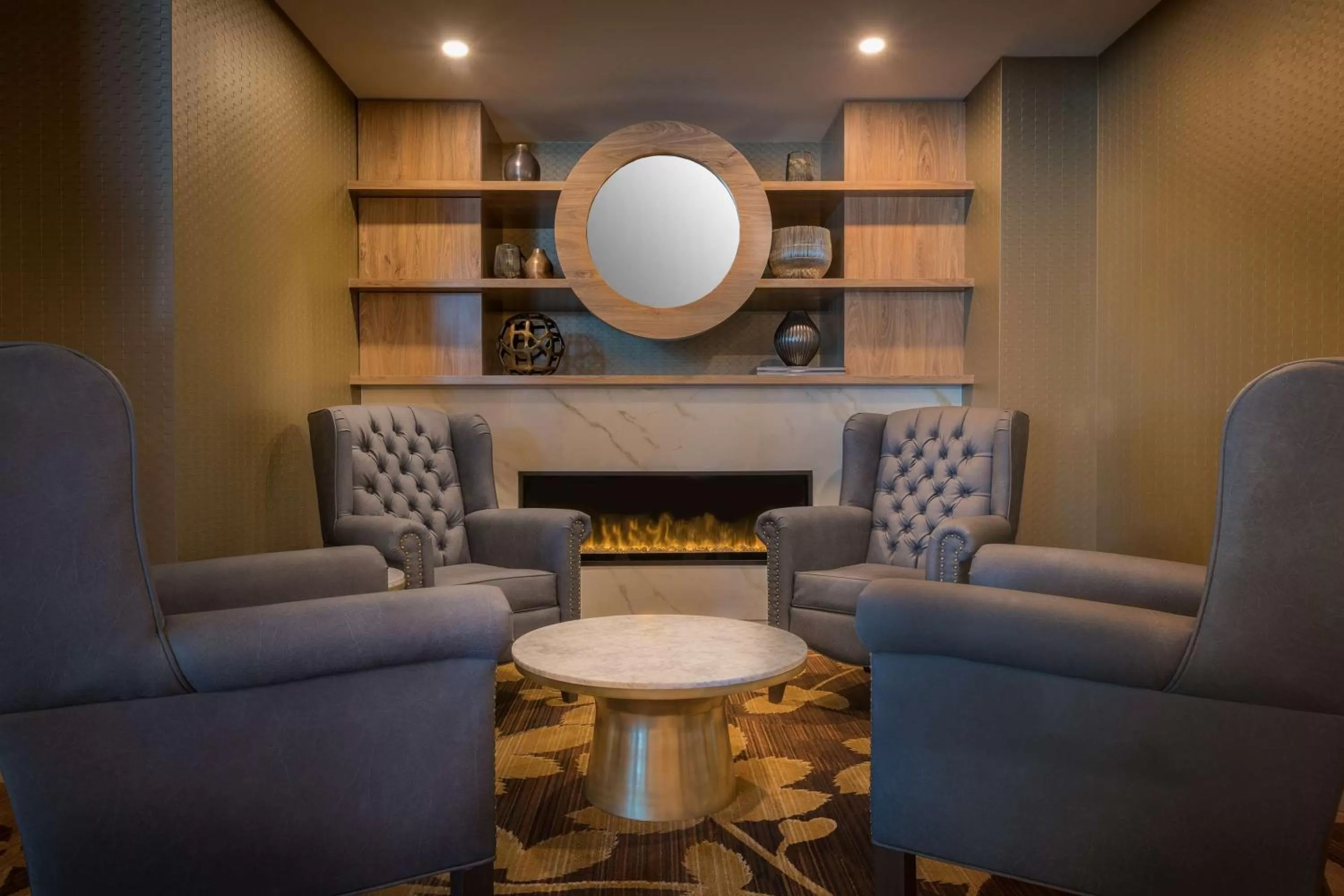 Lounge or bar in Hyatt Regency Calgary