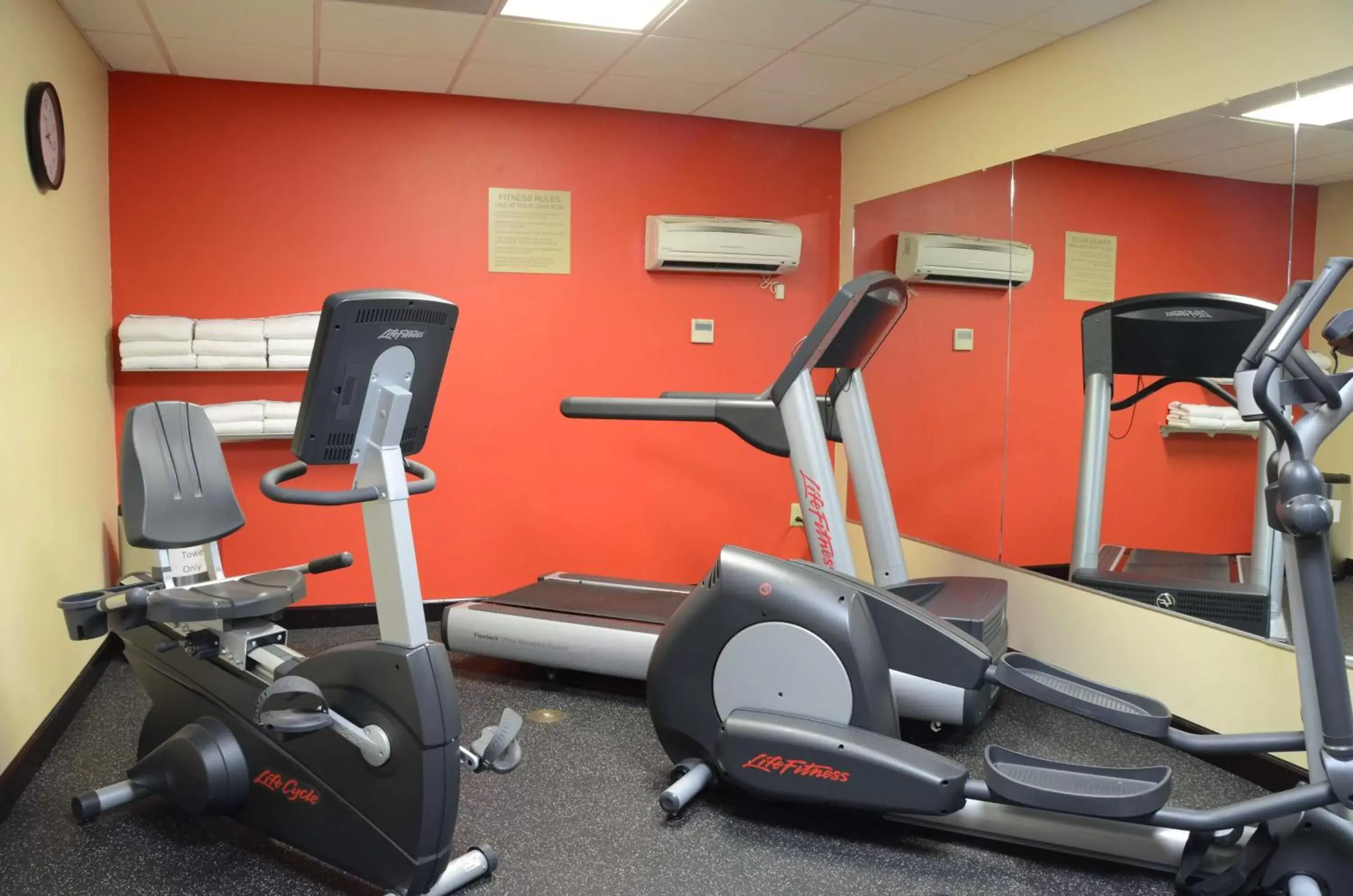 Activities, Fitness Center/Facilities in Country Inn & Suites by Radisson, Buford at Mall of Georgia, GA