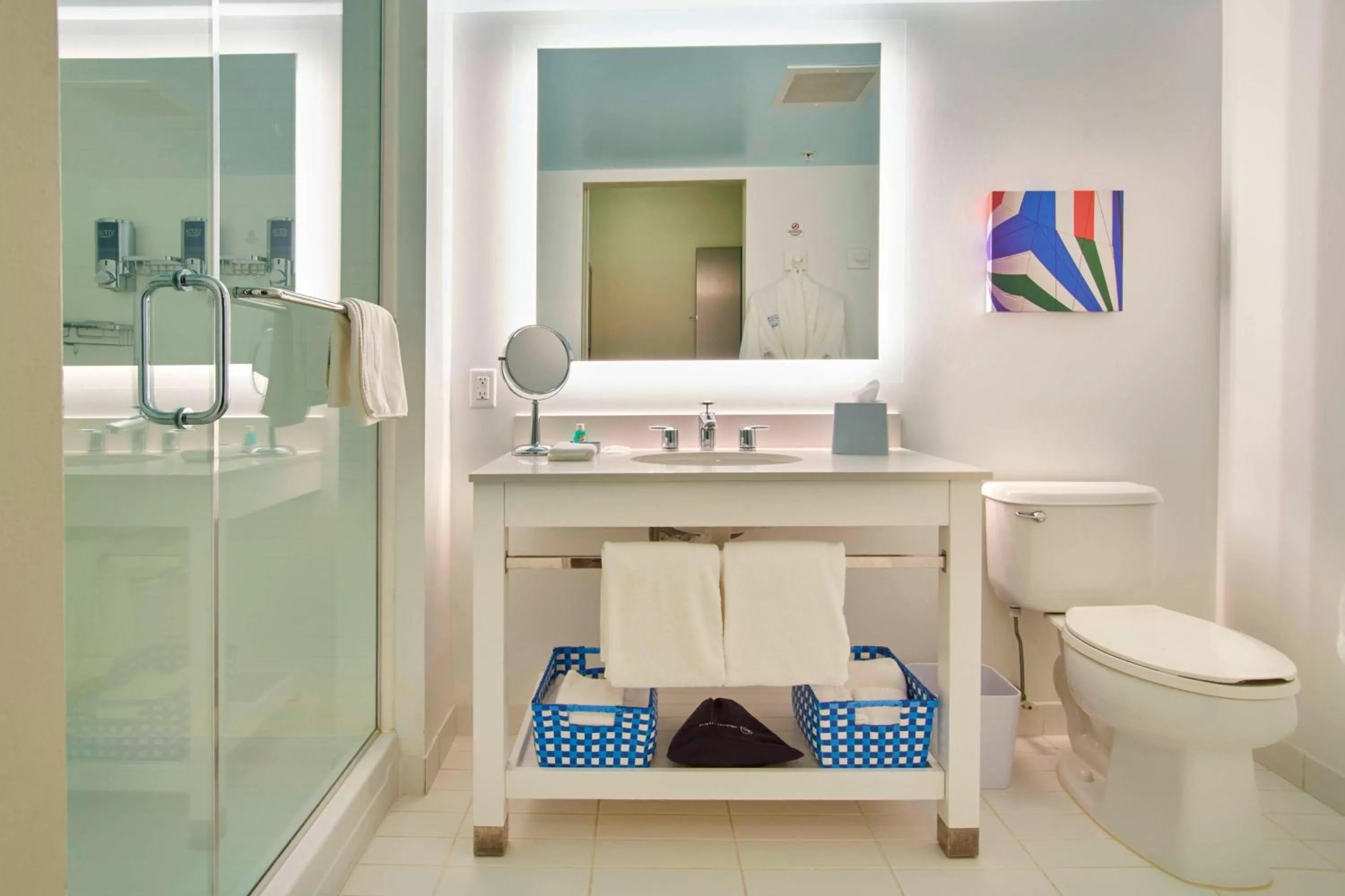 Bathroom in Four Points by Sheraton Punta Gorda Harborside