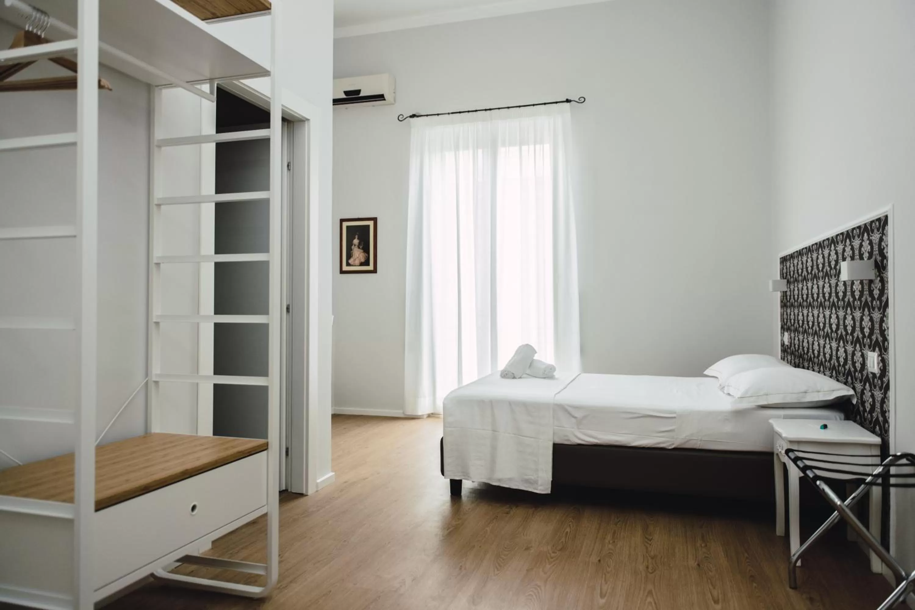 Bedroom, Bed in Elysium B&B