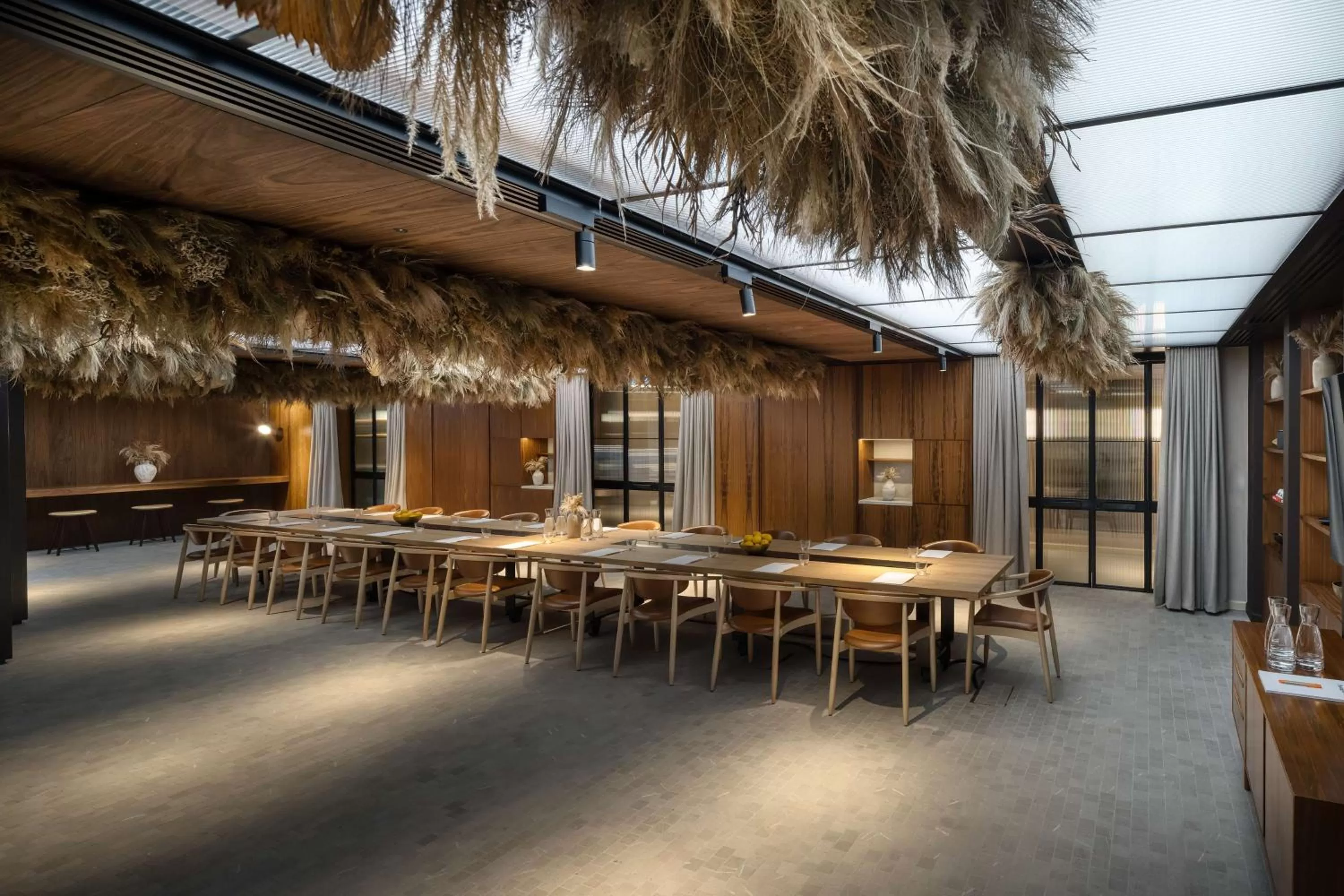 Restaurant/places to eat in Canopy by Hilton London City