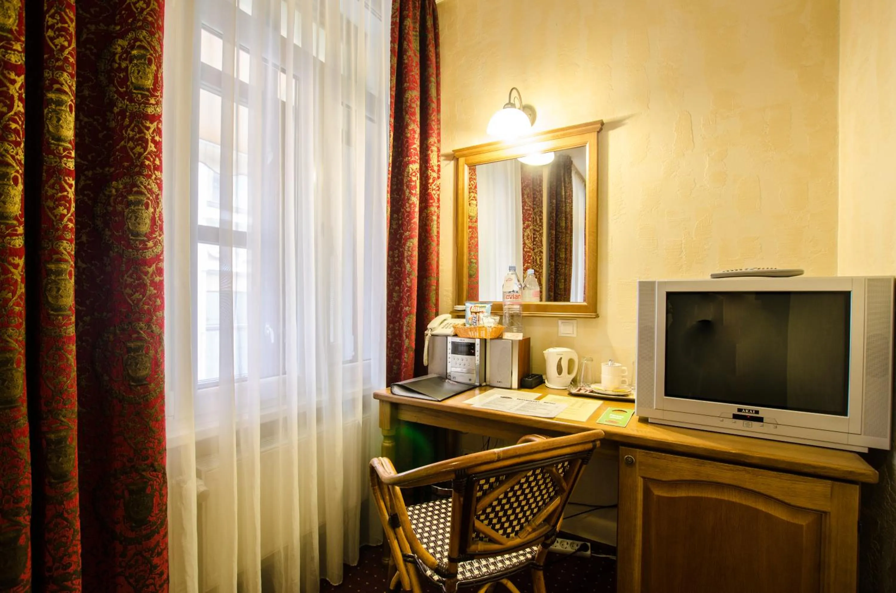 TV and multimedia in Boutique Hotel Monte Kristo