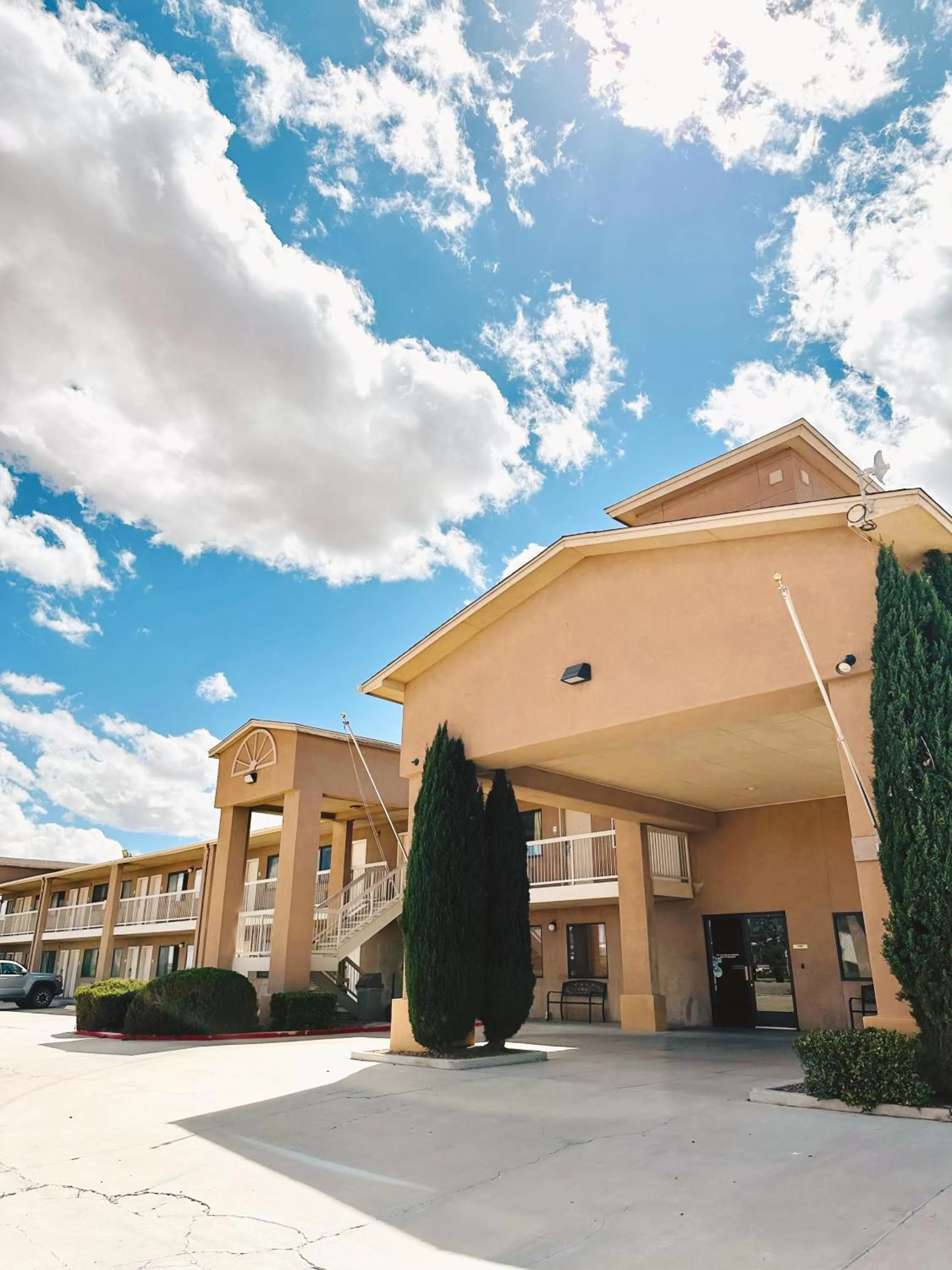 Property building in Econo Lodge Lordsburg I-10