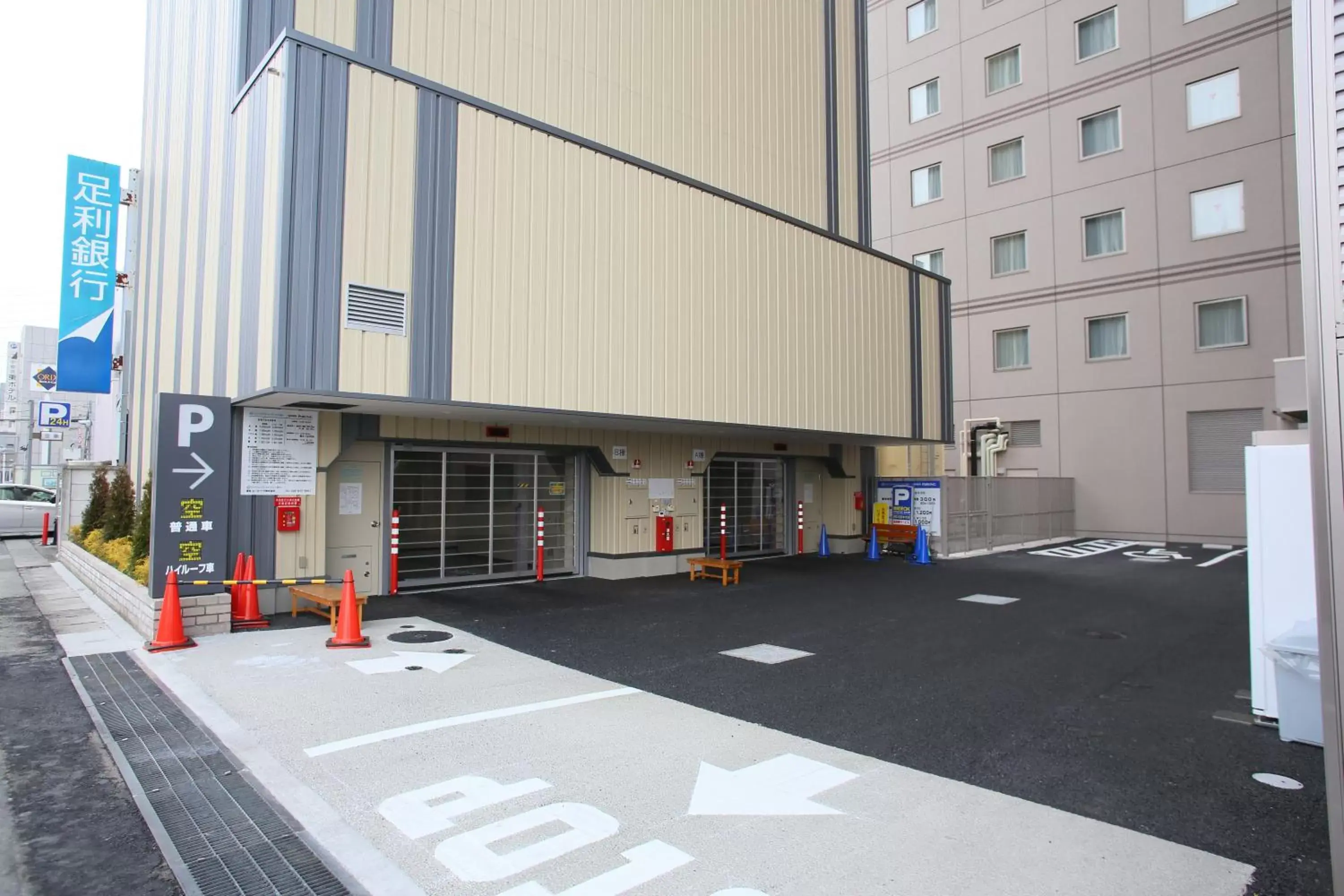 Facade/entrance, Property Building in Daiwa Roynet Utsunomiya