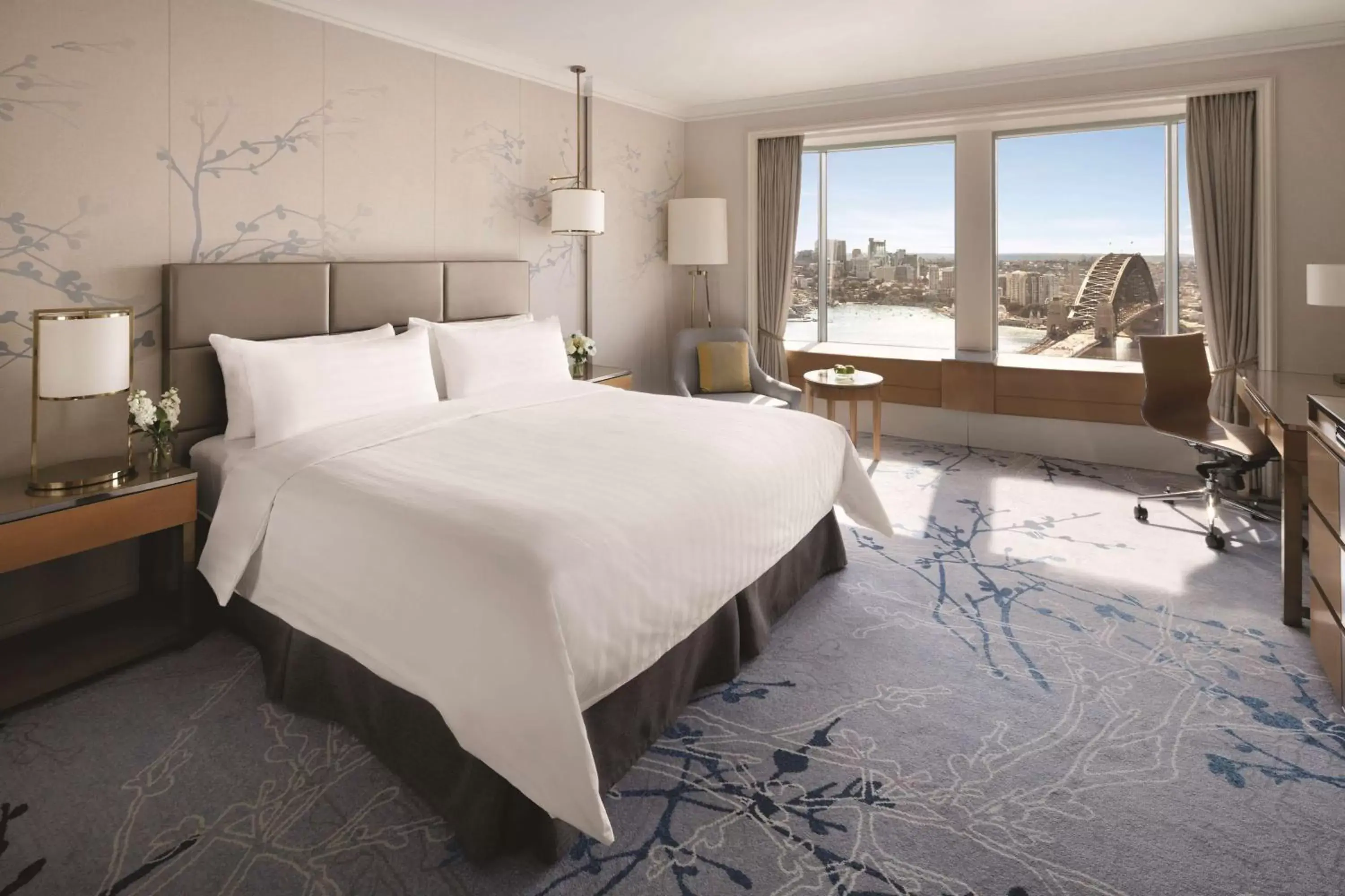 TV and multimedia, Bed in Shangri-La Sydney TV and multimedia, Bed in Shangri-La Sydney