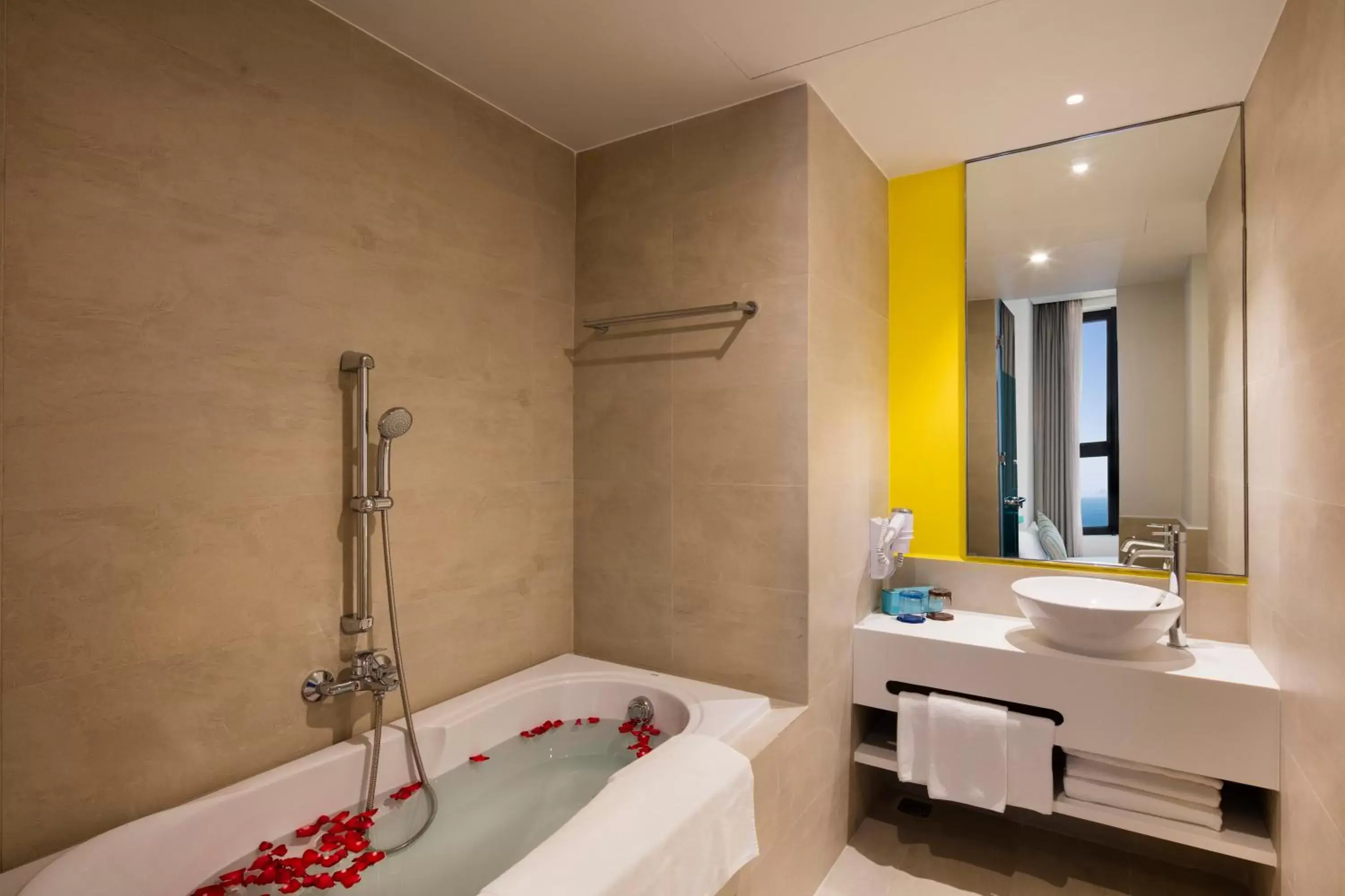 Bathroom in ibis Styles Nha Trang