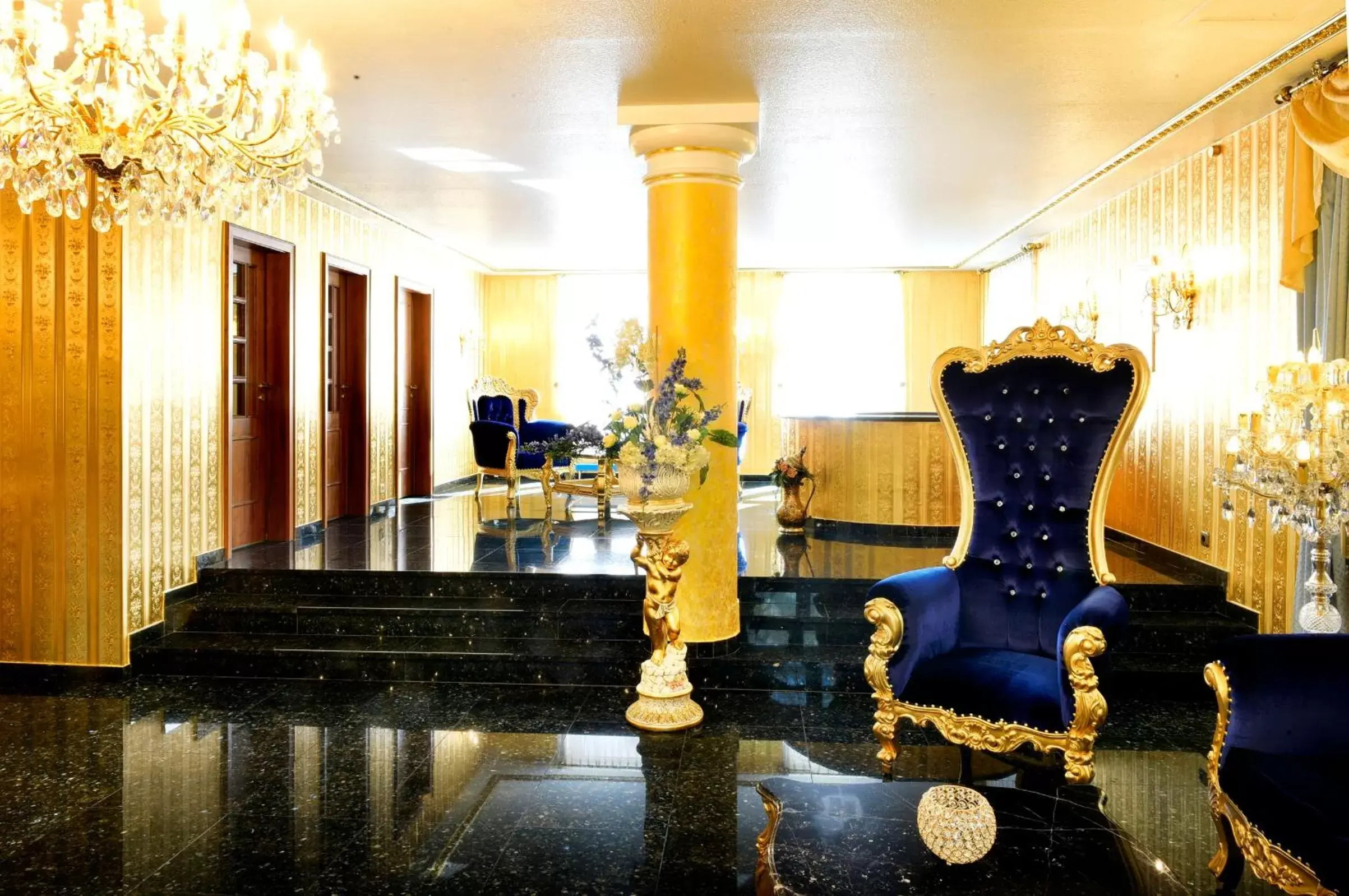 Lobby or reception in Hotel Alexandra