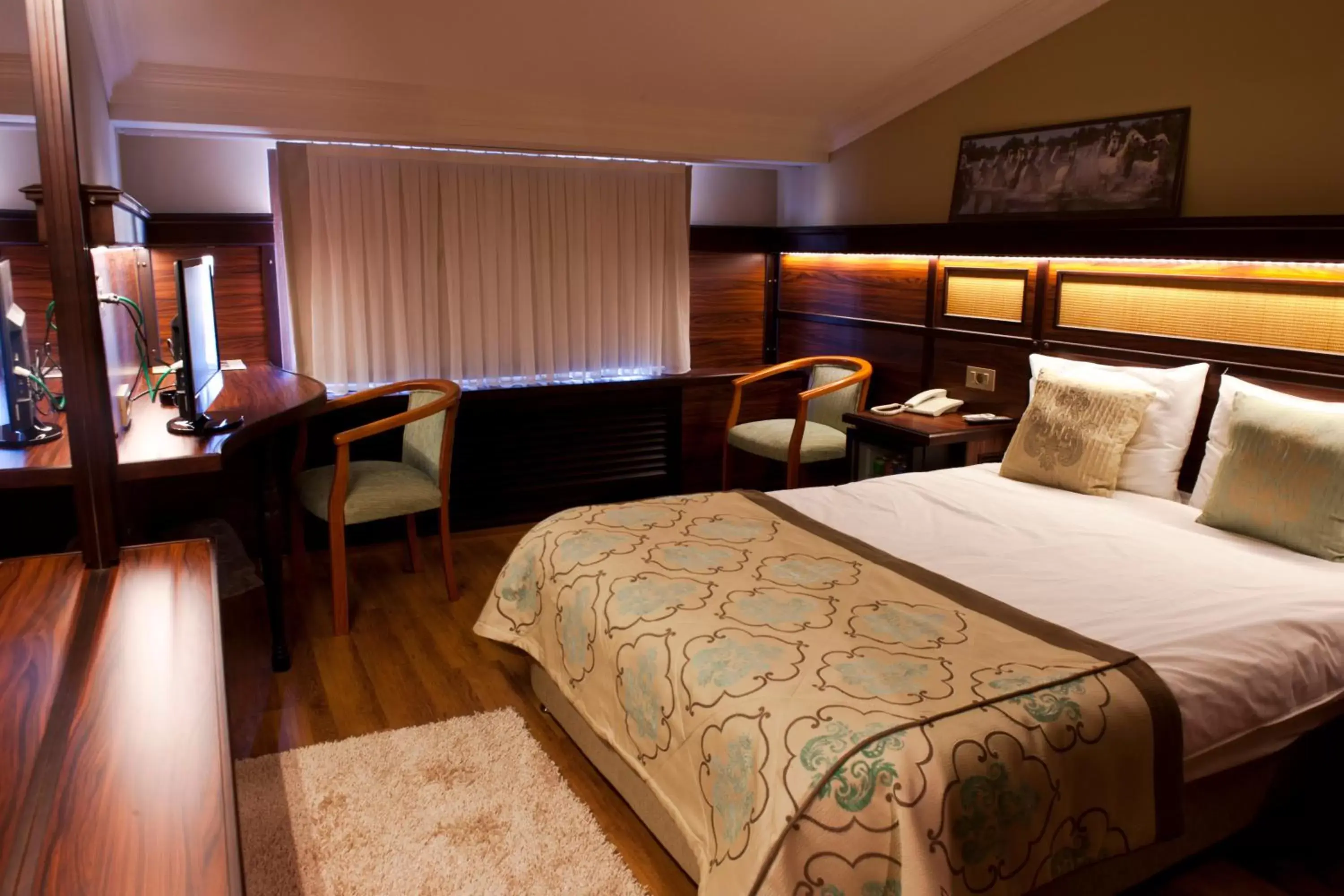 Photo of the whole room, Bed in Boyuguzel Termal Hotel