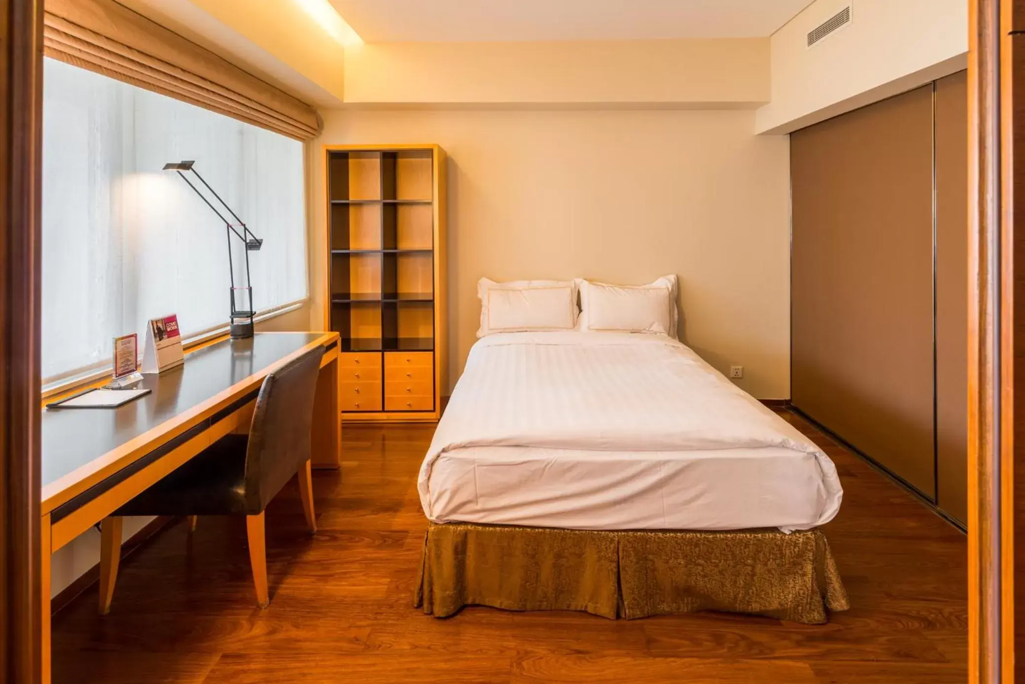 Bed in Shanghai Centre Serviced Apartment