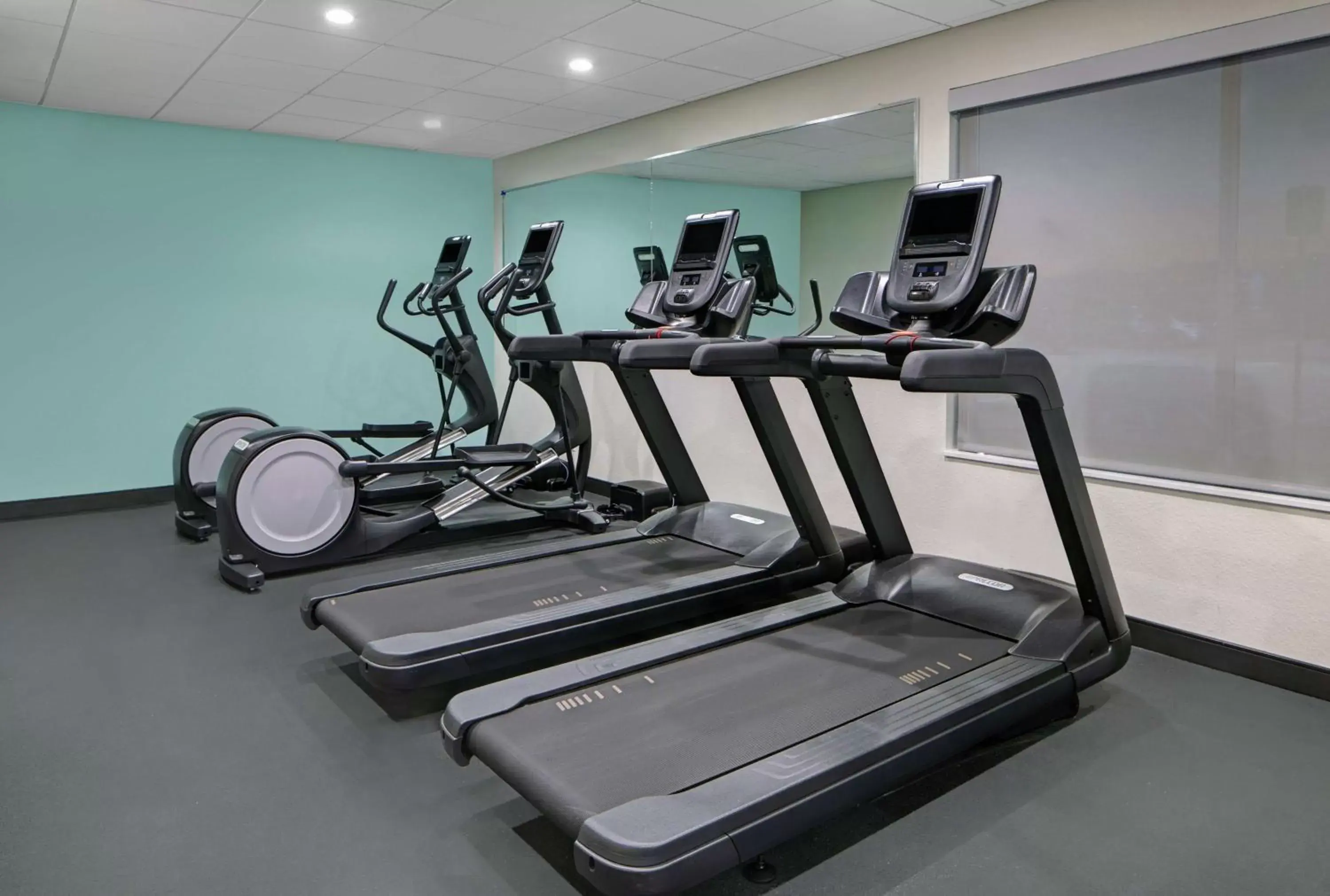Fitness centre/facilities, Fitness Center/Facilities in Tru By Hilton Austin Airport, Tx