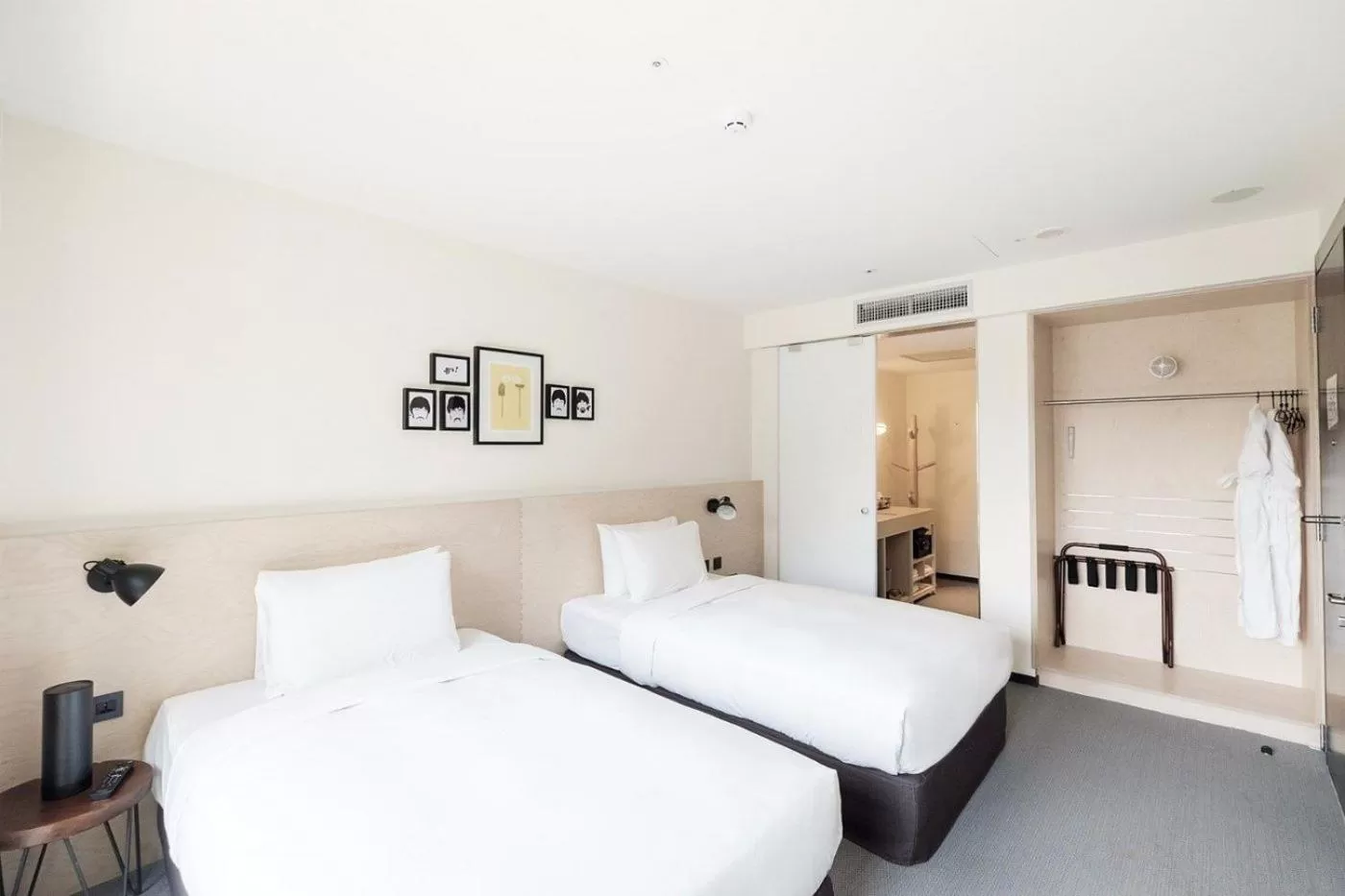 Bed in amba Taipei Zhongshan