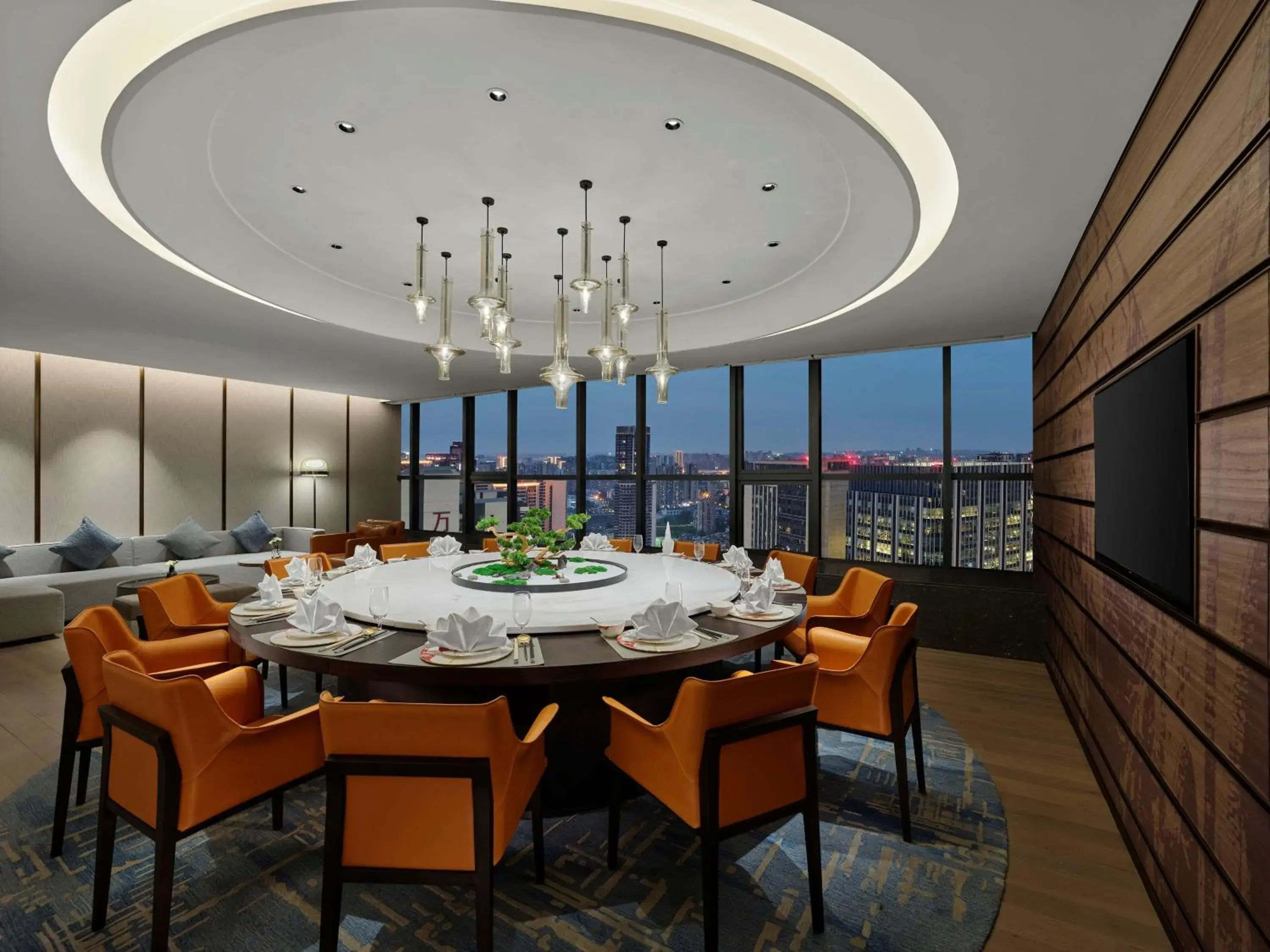 Restaurant/places to eat in DoubleTree By Hilton Chengdu Riverside