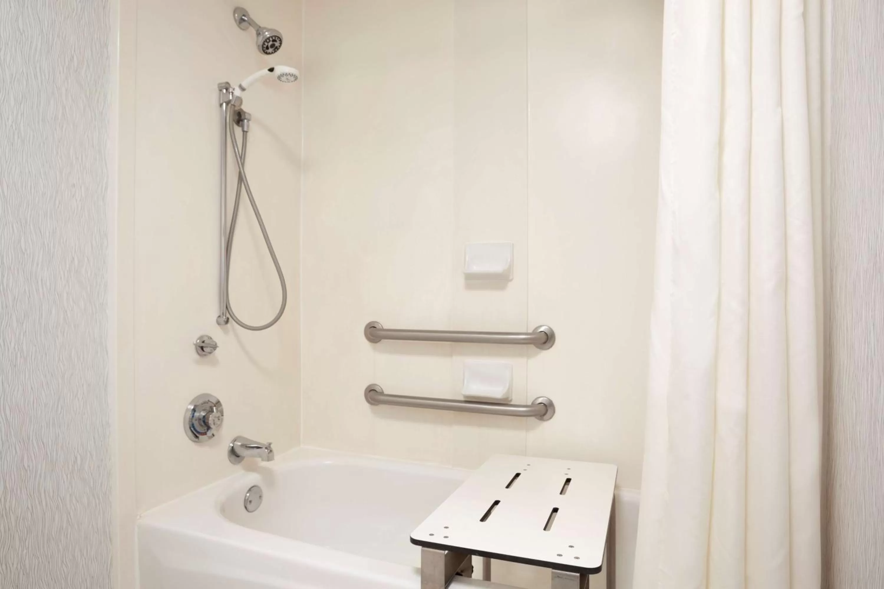 Bathroom in Homewood Suites by Hilton Orlando-International Drive Convention Center