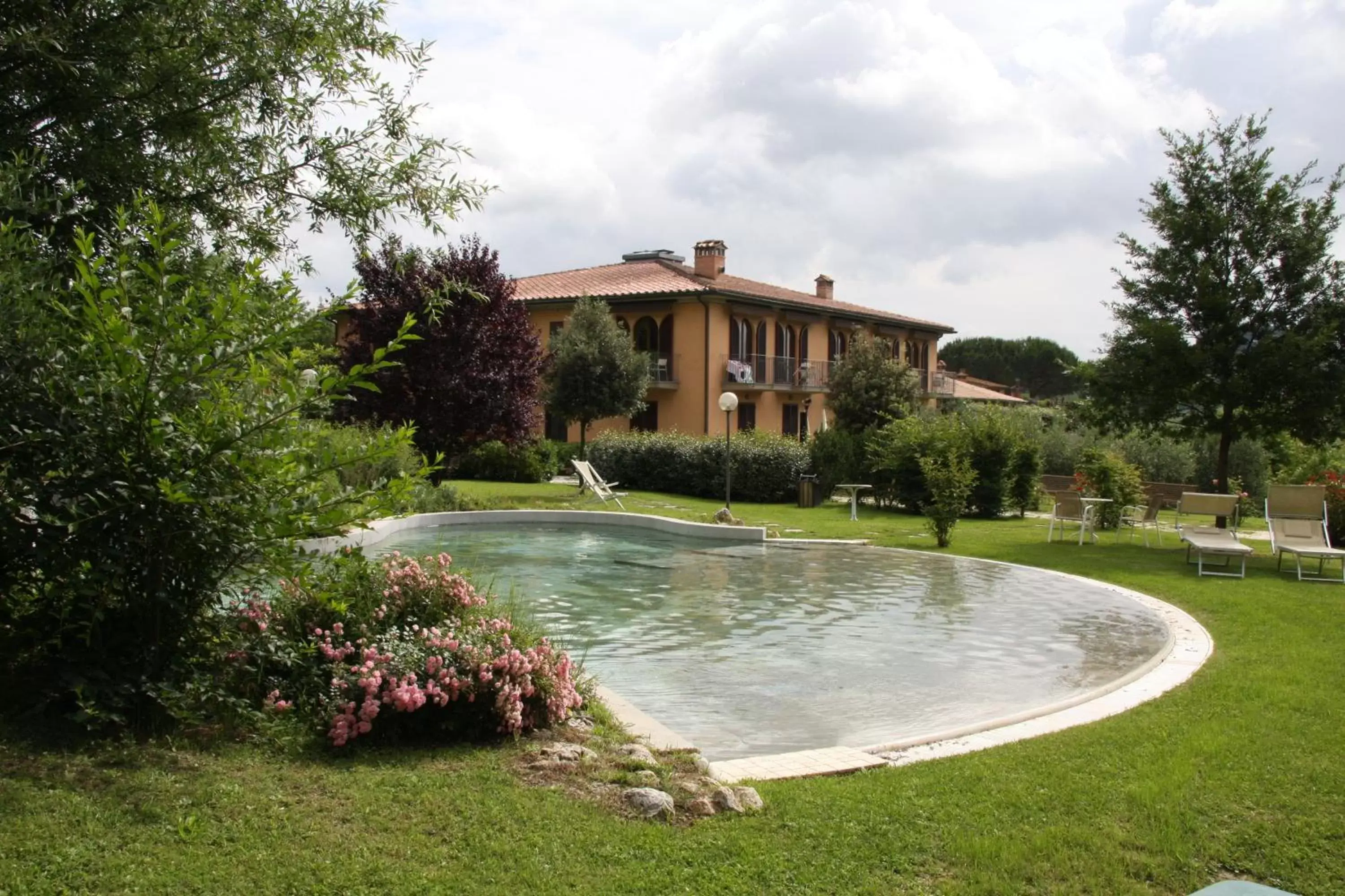 Swimming pool, Property Building in Hotel Sovestro