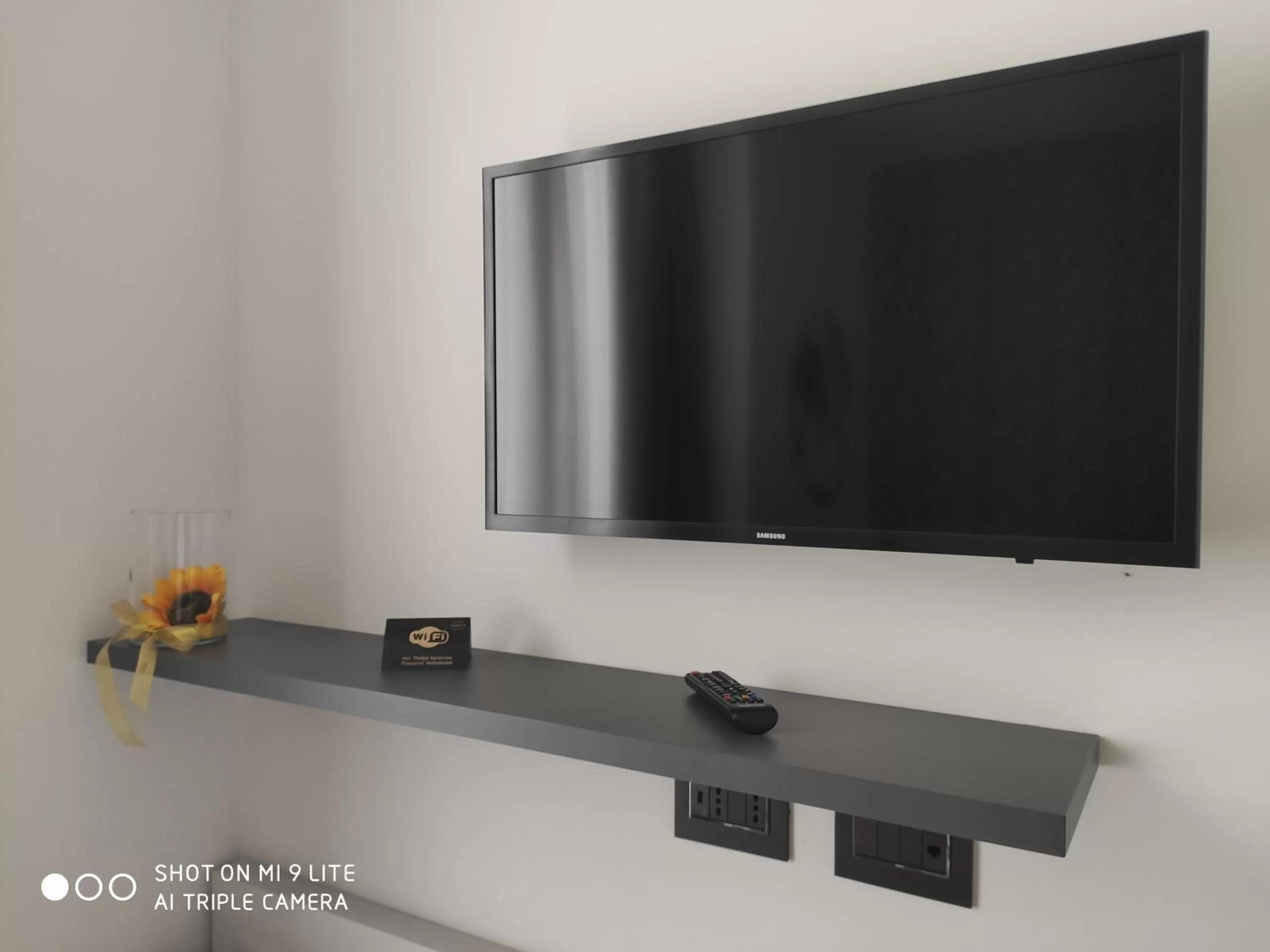 Patio in Thalya Luxury Rooms