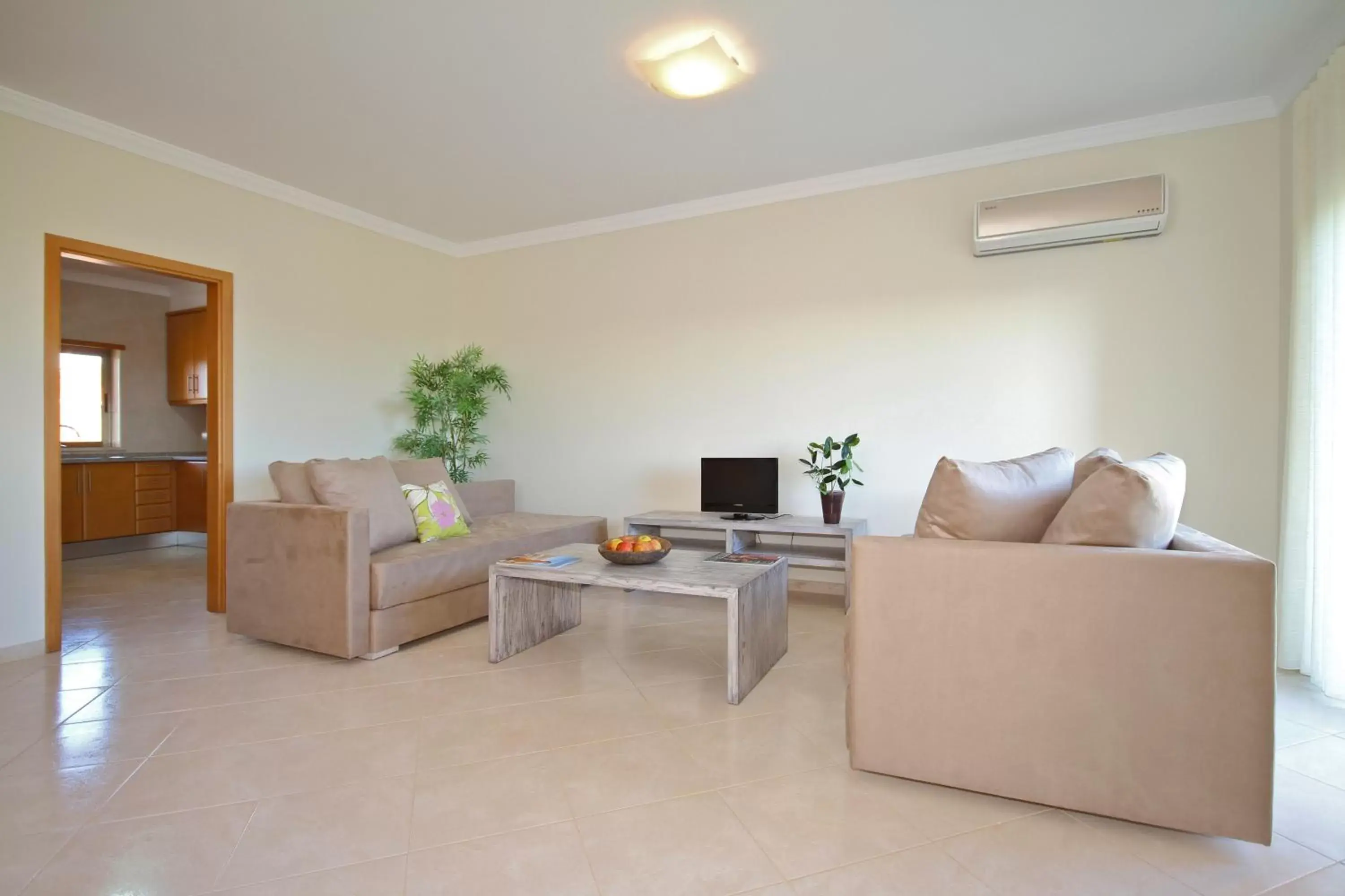 Living room, Seating Area in Pinheiros da Balaia Villas