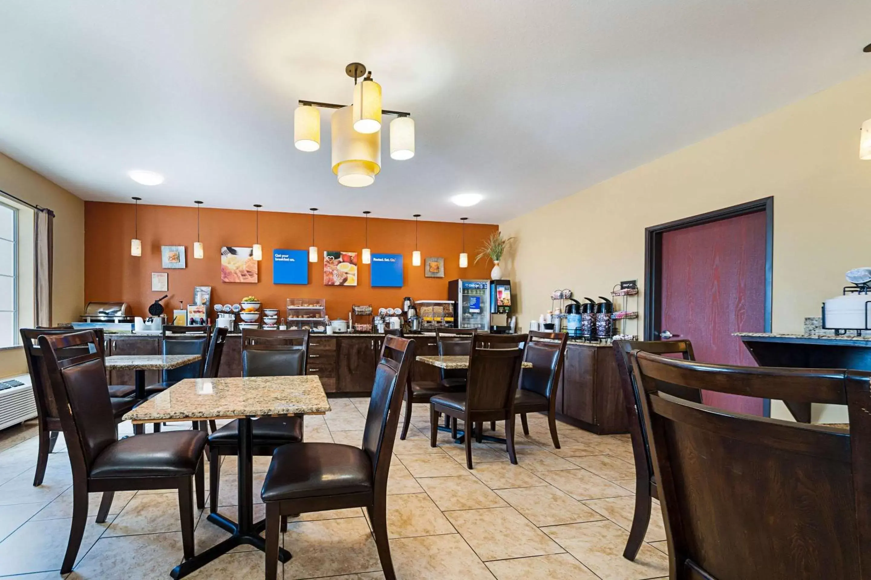 Restaurant/Places to Eat in Quality Inn Opelousas