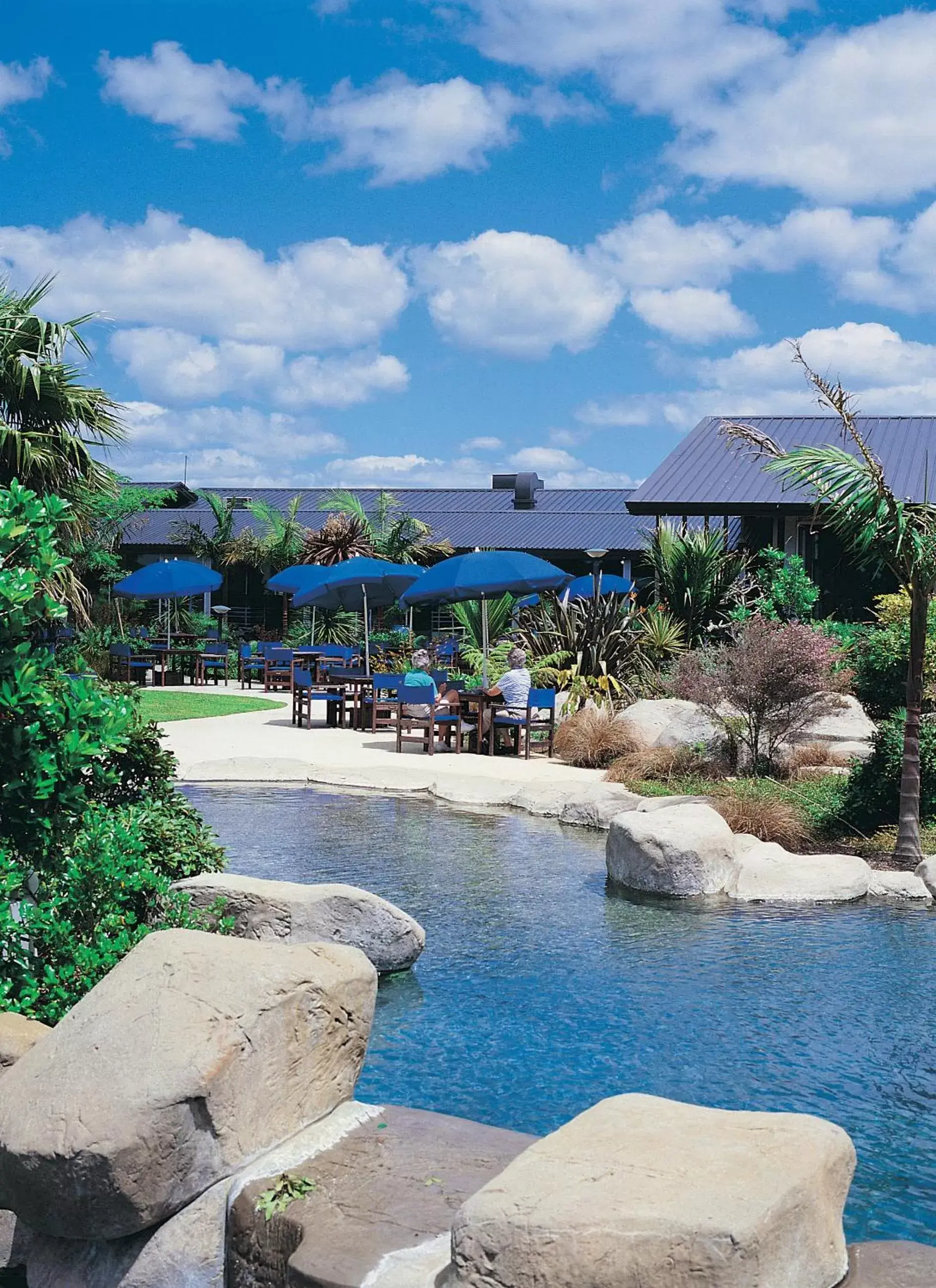 Restaurant/places to eat, Swimming Pool in Copthorne Hotel & Resort Bay Of Islands