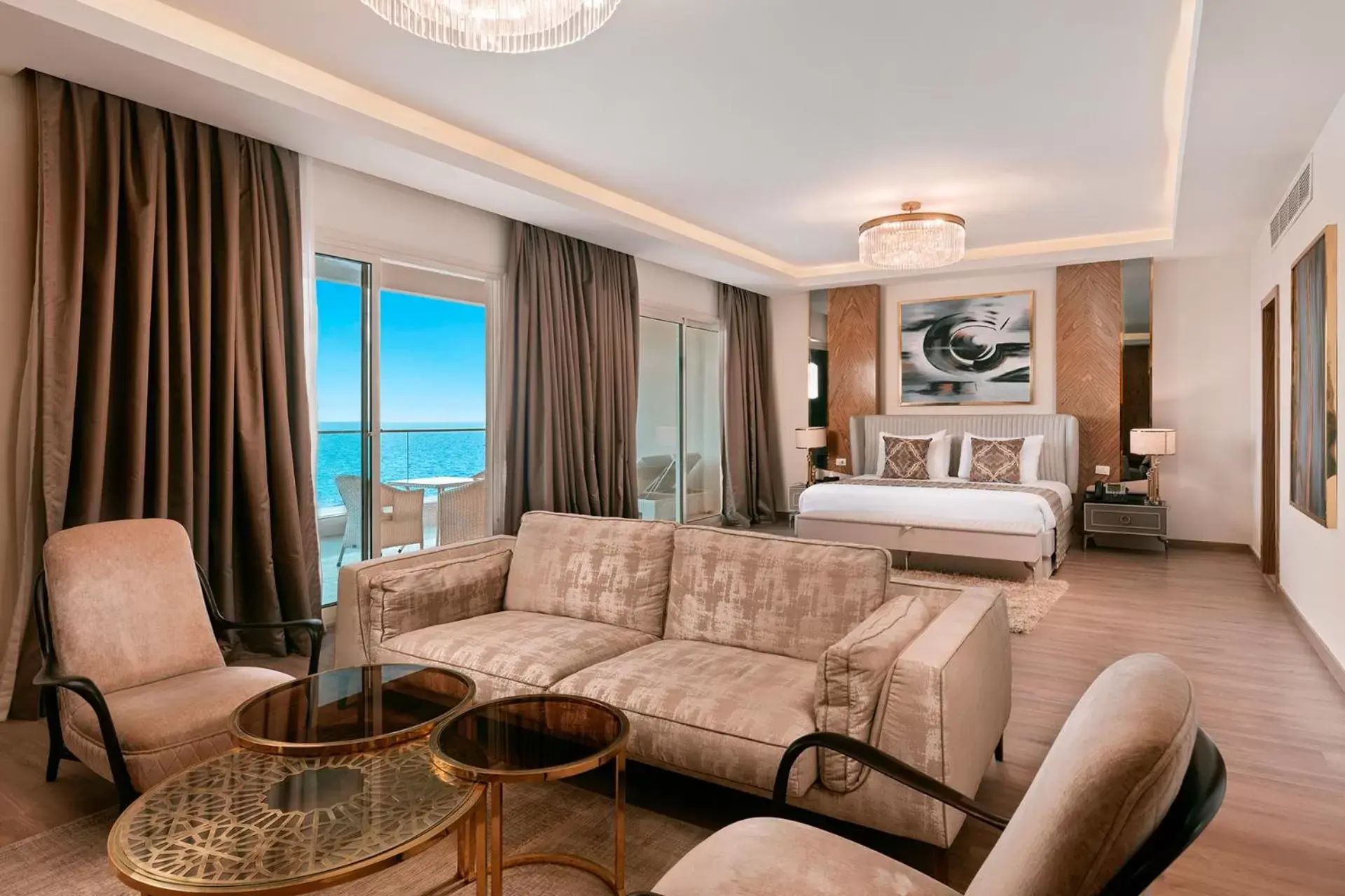 Bedroom, Seating Area in Pickalbatros Citadel Resort Sahl Hasheesh