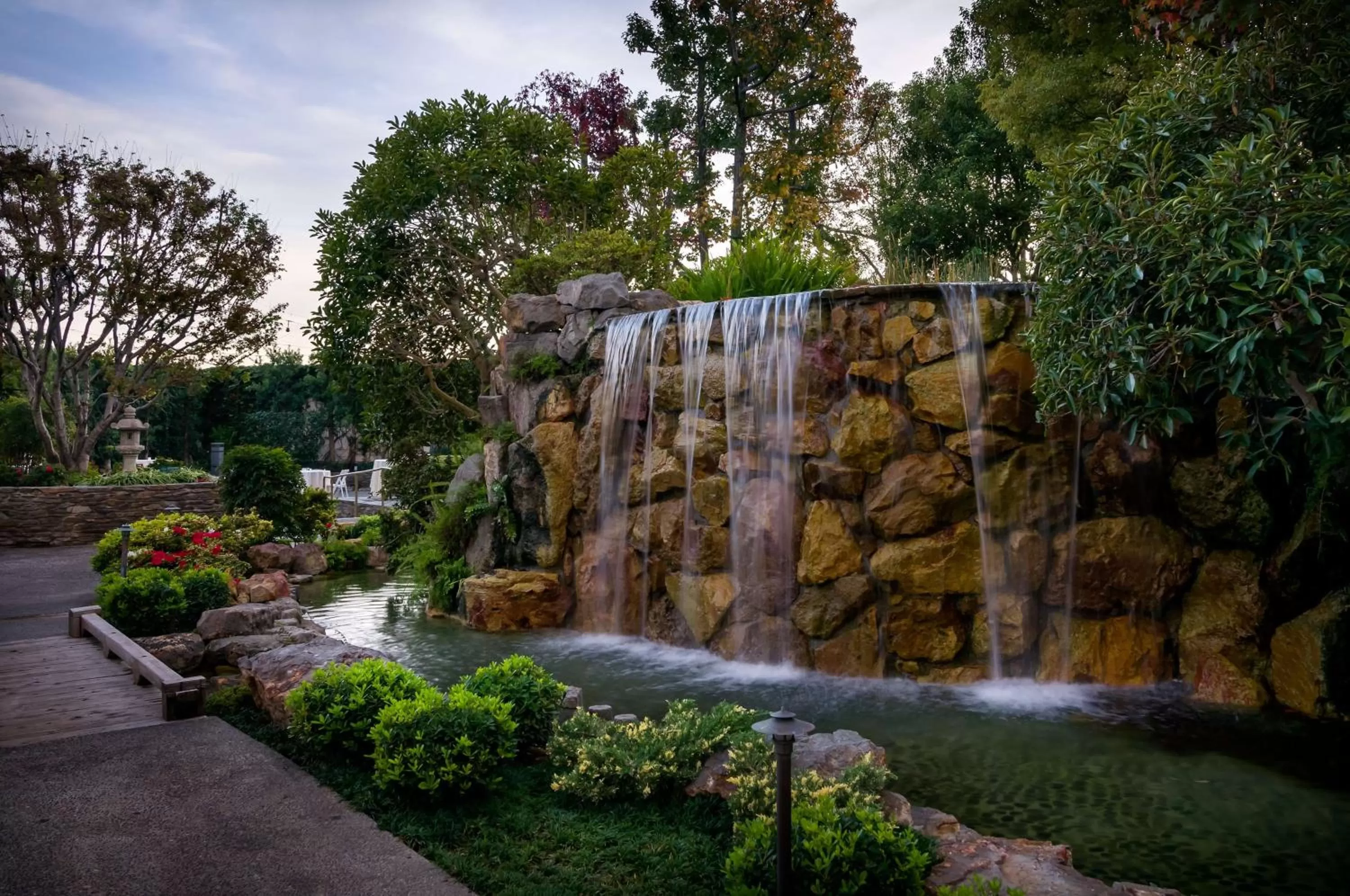 Bed in Doubletree by Hilton Los Angeles Downtown