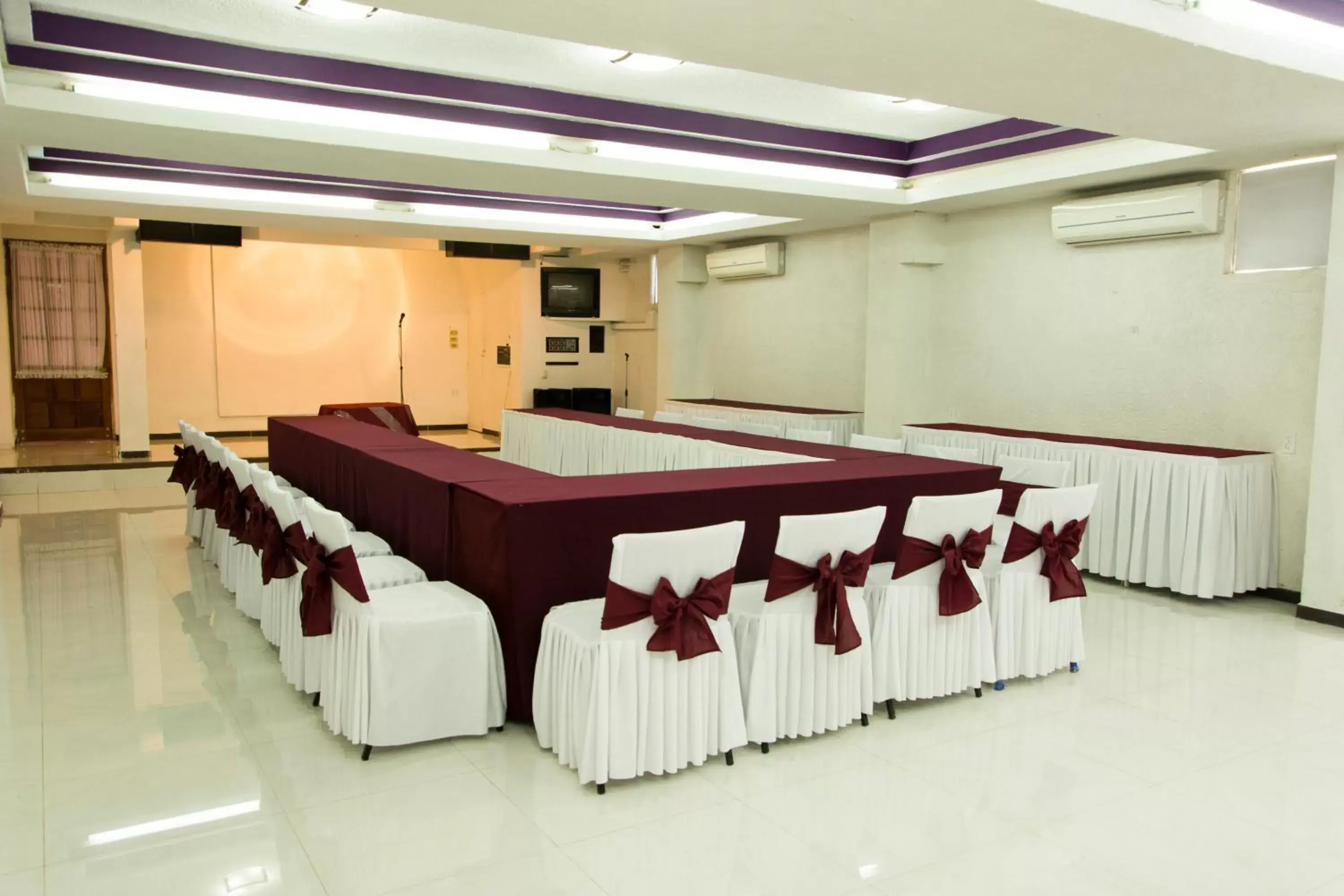 Banquet Facilities in Hotel Michelle