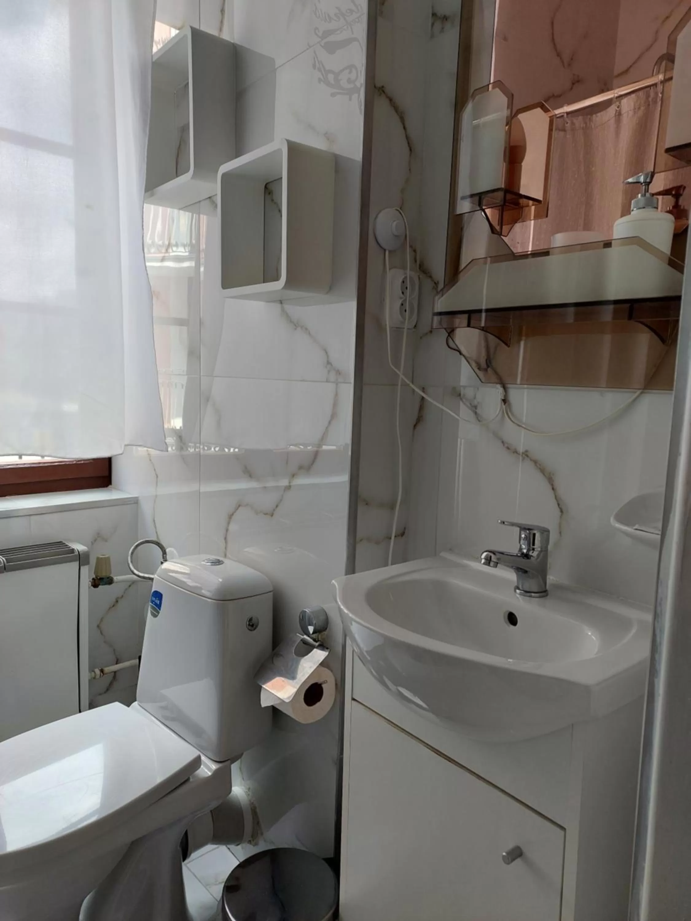 Bathroom in Hotel Asila