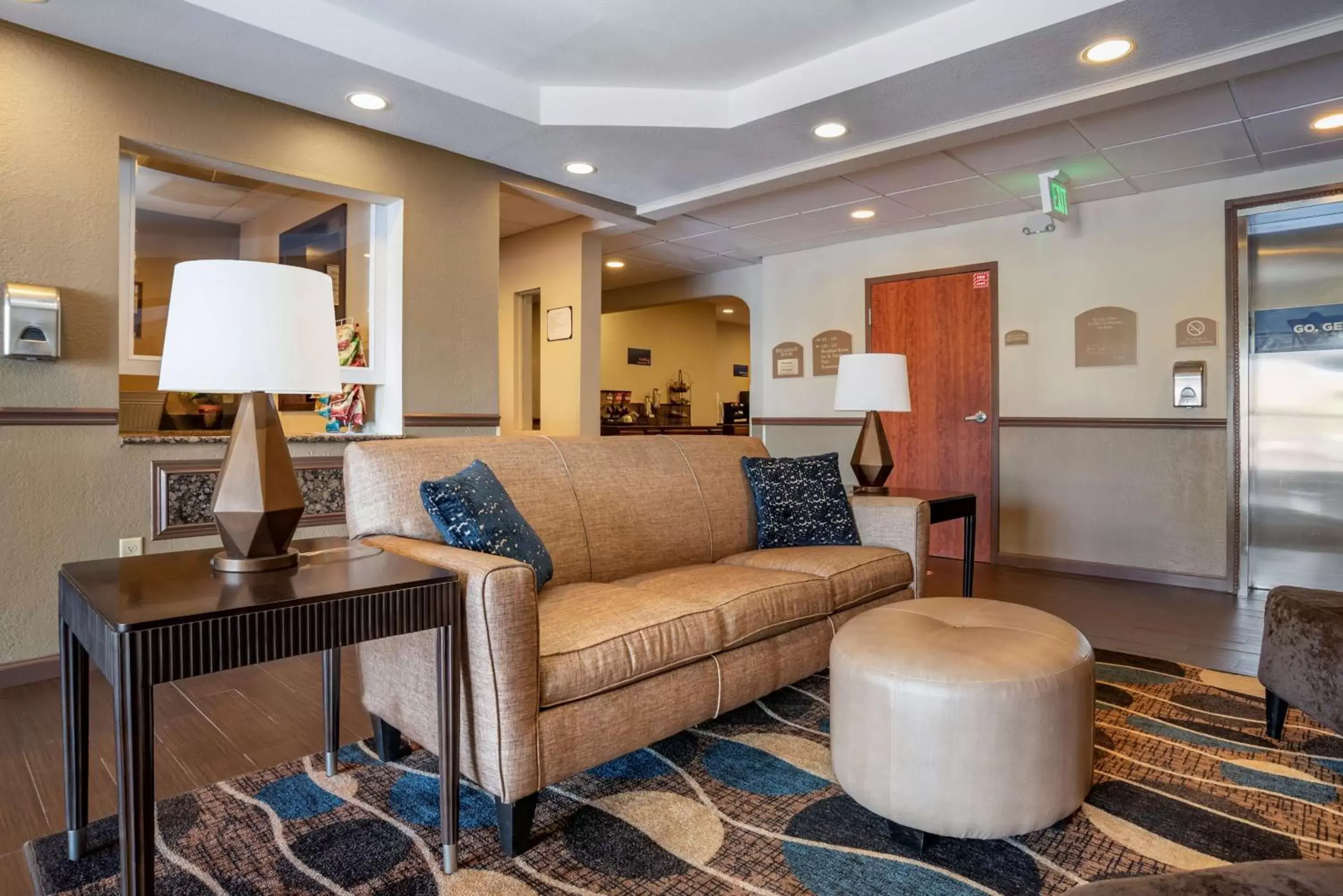 Lobby or reception in Best Western Troy Inn Lobby or reception in Best Western Troy Inn